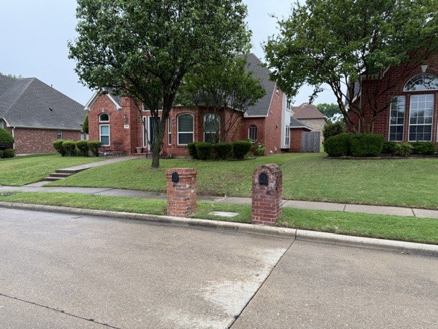 618 W Muirfield Road Garland TX 75044