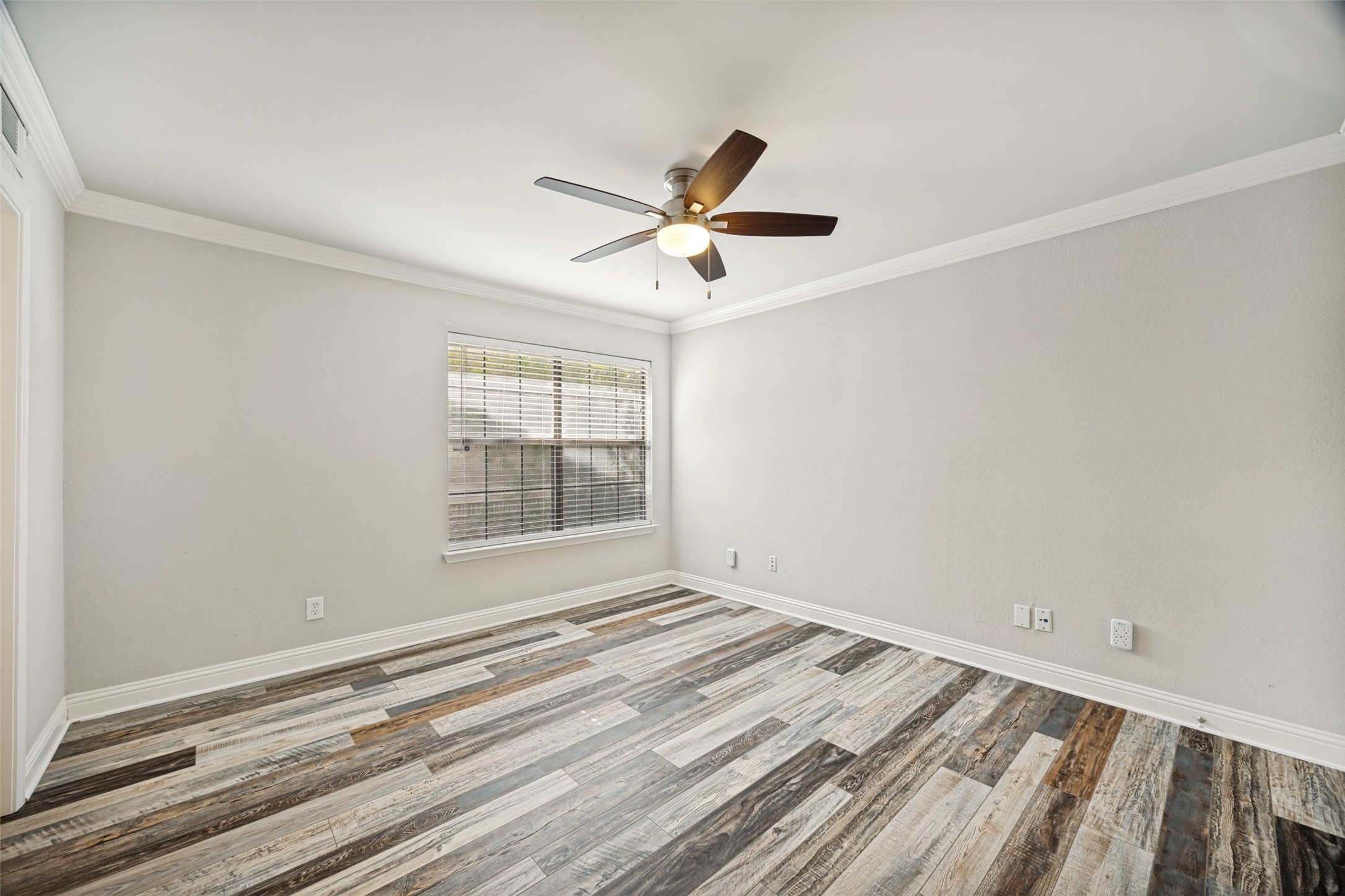 5200 Martel Avenue Dallas TX 75206