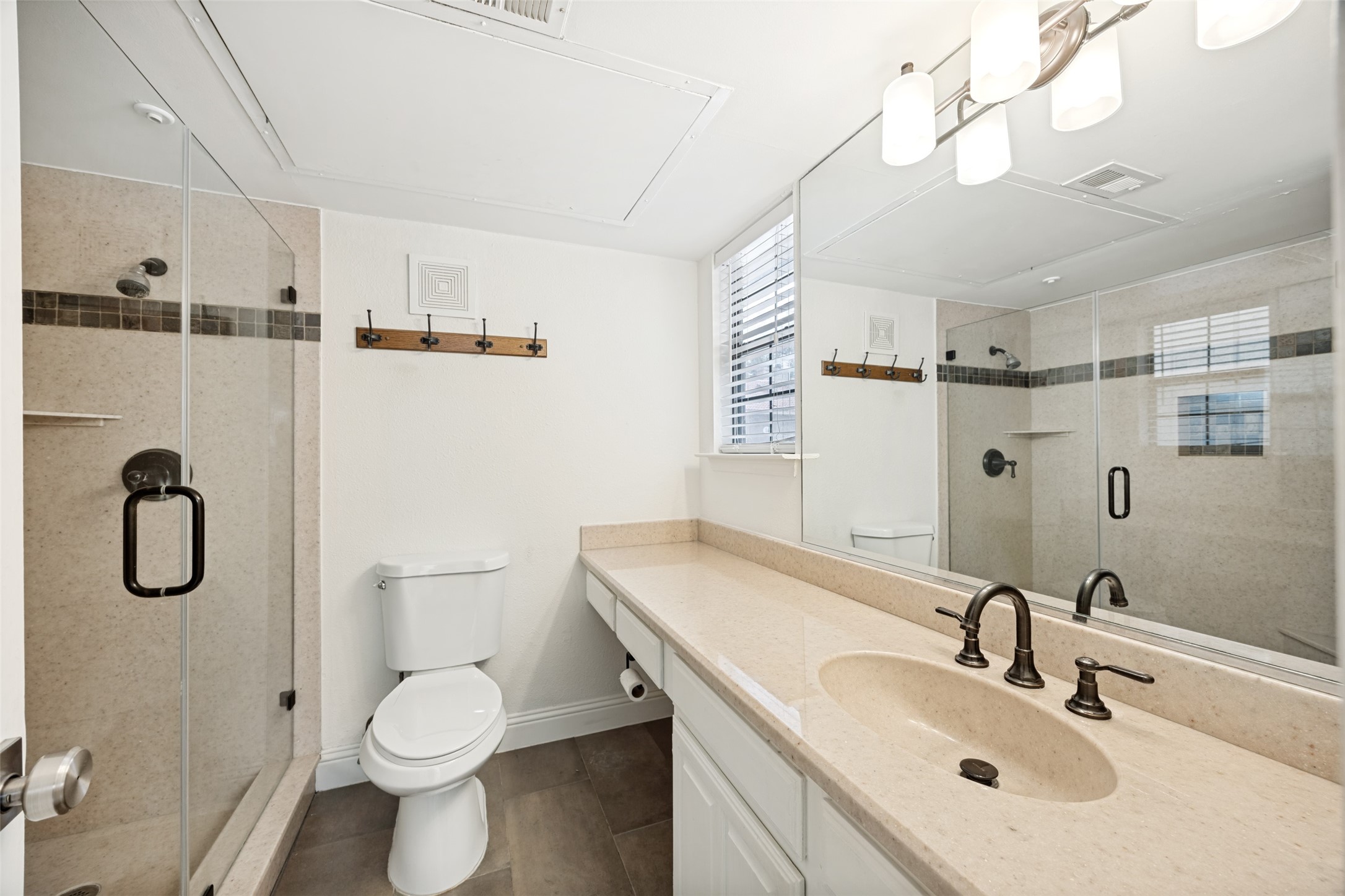5200 Martel Avenue Dallas TX 75206
