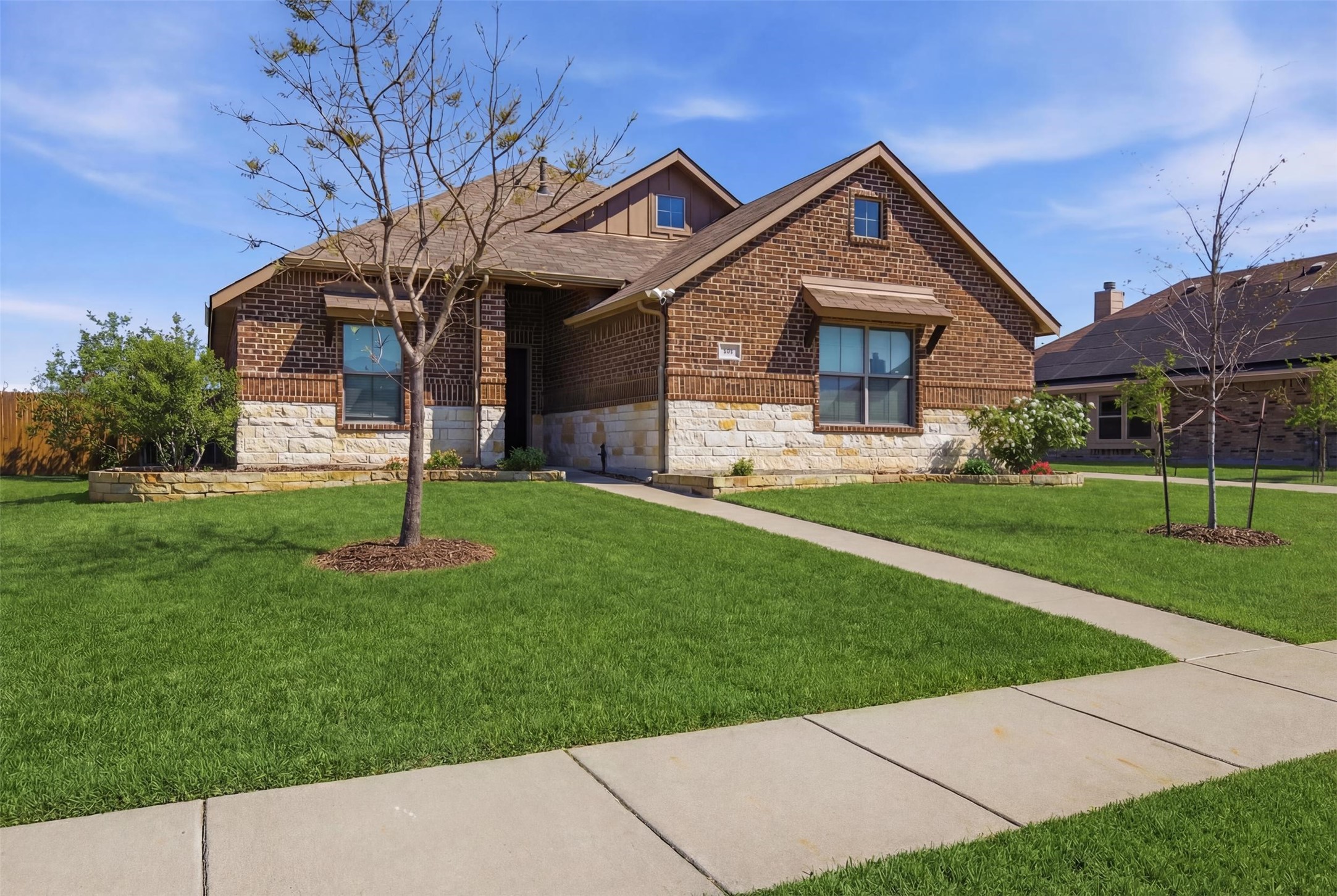 717 Long Prairie Drive Royse City TX 75189