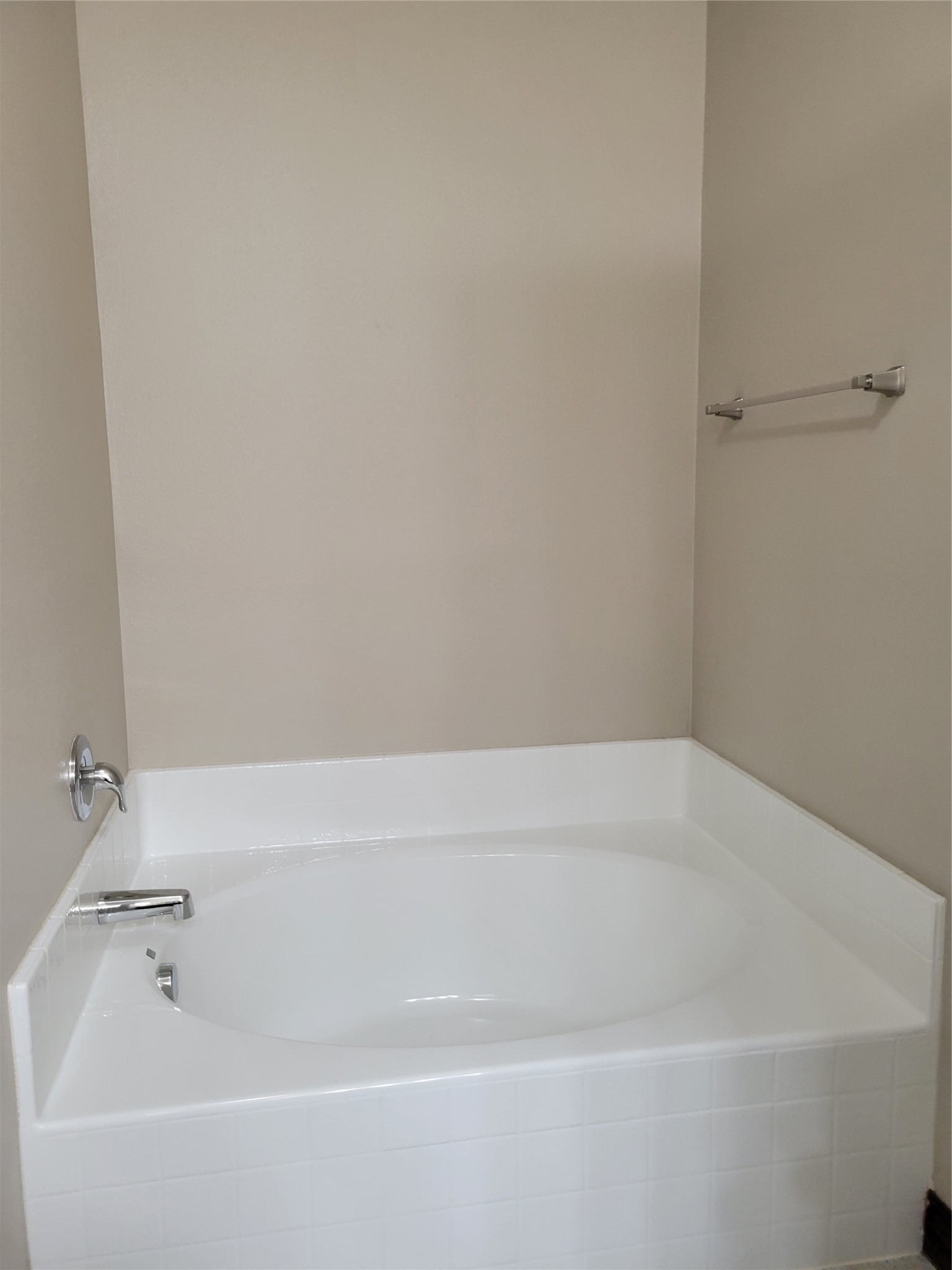 1633 Kawati Way Krum TX 76249