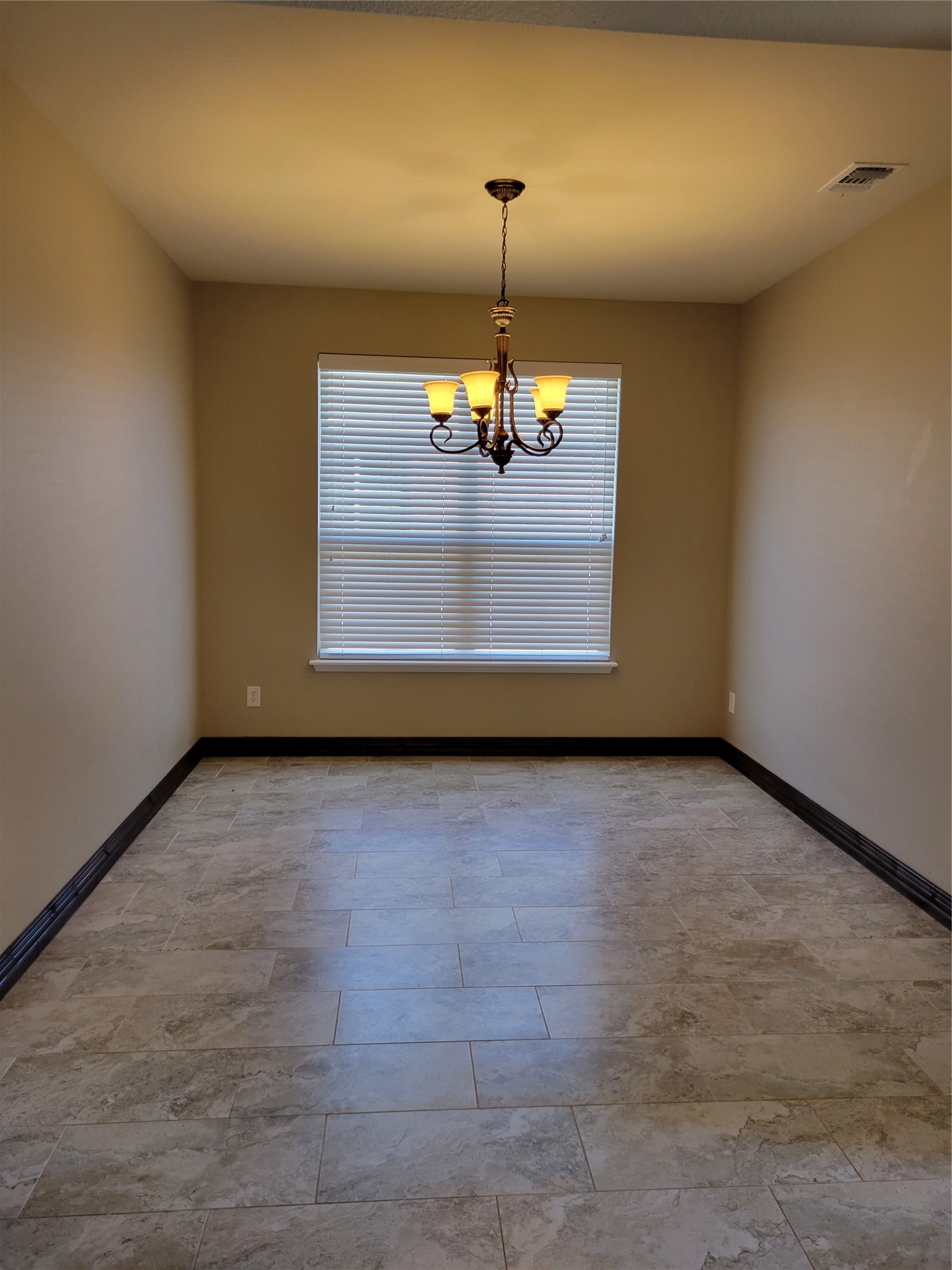 1633 Kawati Way Krum TX 76249