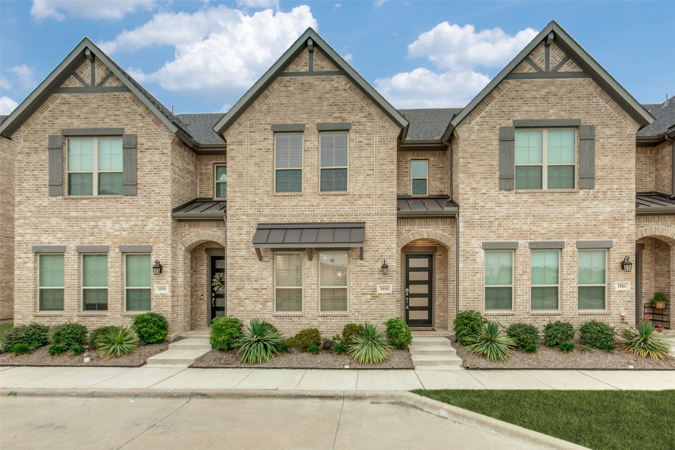 1888 Strand Street Farmers Branch TX 75234