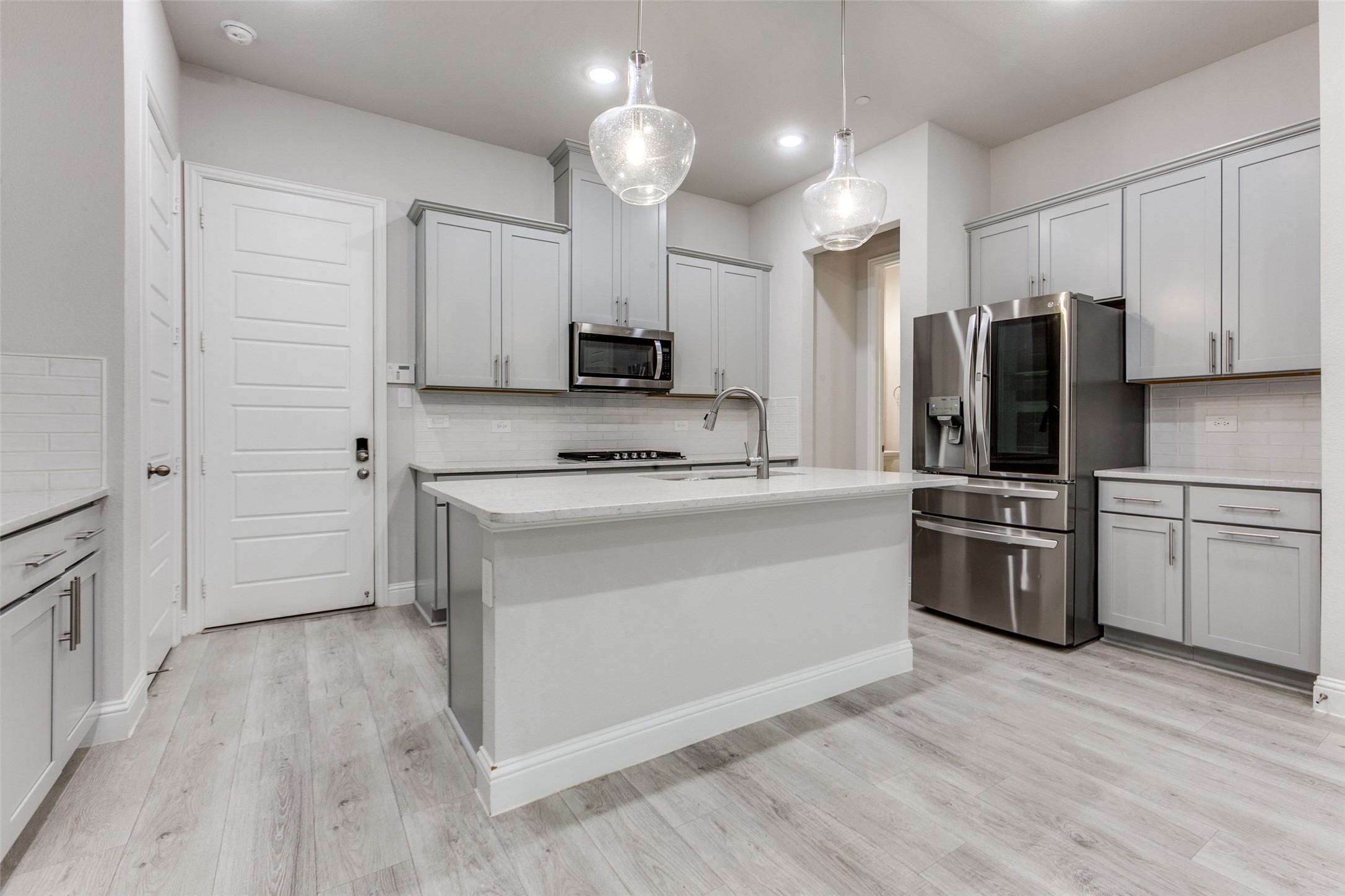 1888 Strand Street Farmers Branch TX 75234