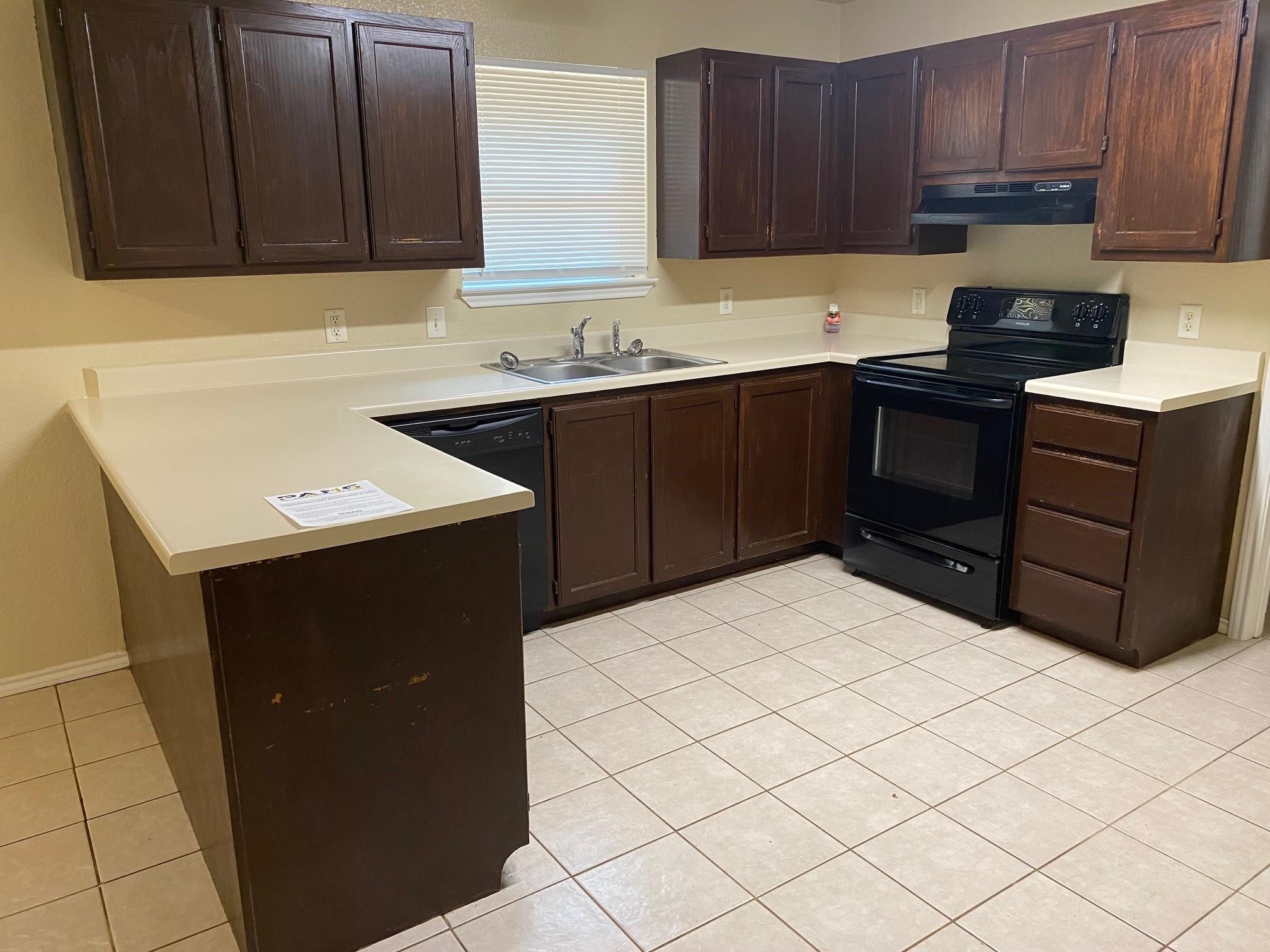 208 Bobbie Ann Court Granbury TX 76049