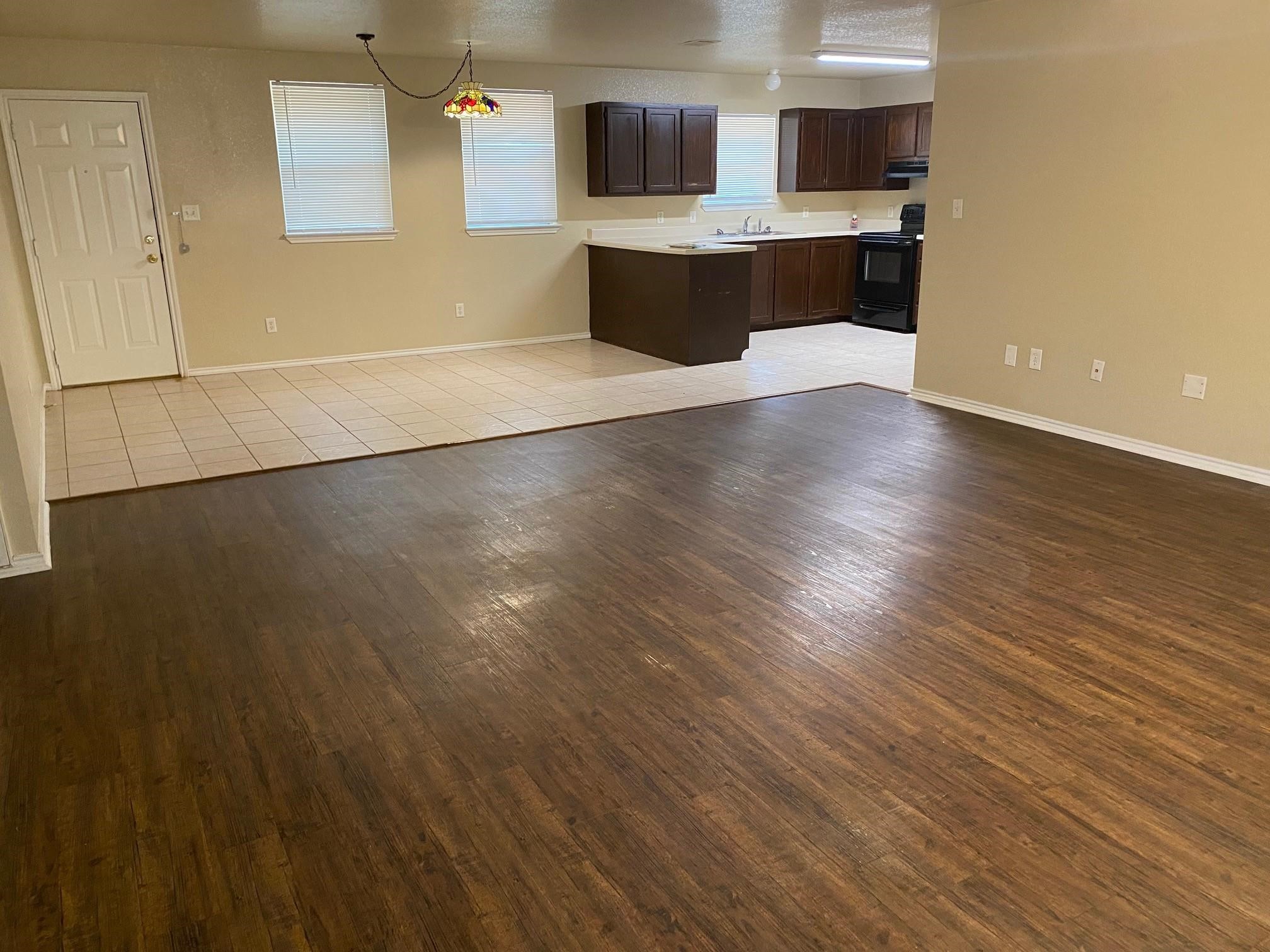 208 Bobbie Ann Court Granbury TX 76049