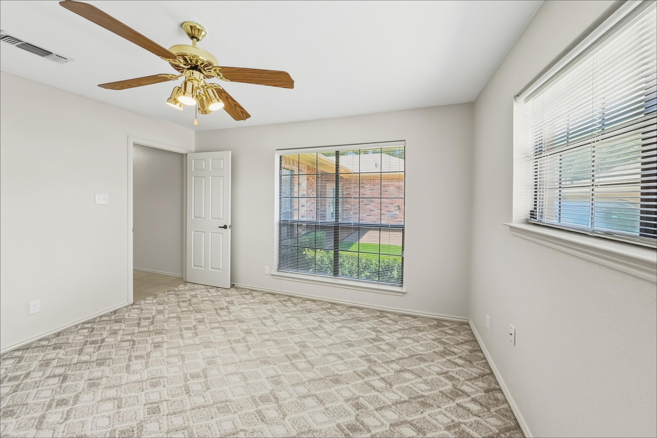 5407 Ledgestone Drive Fort Worth TX 76132