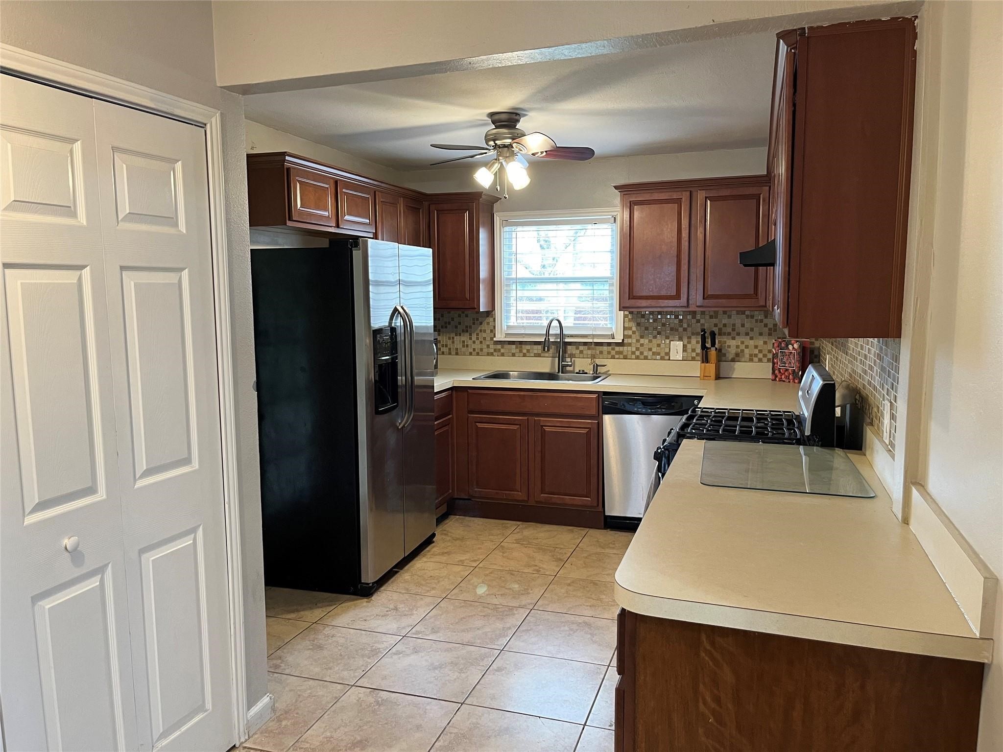 4000 Winfield Avenue Fort Worth TX 76109