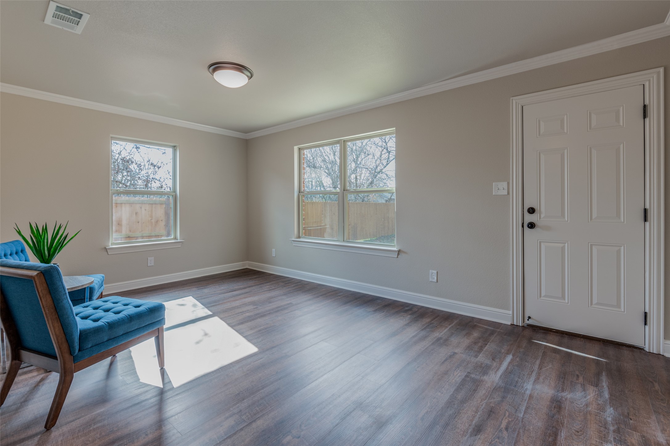 2208 N Hickory Street Sherman TX 75092