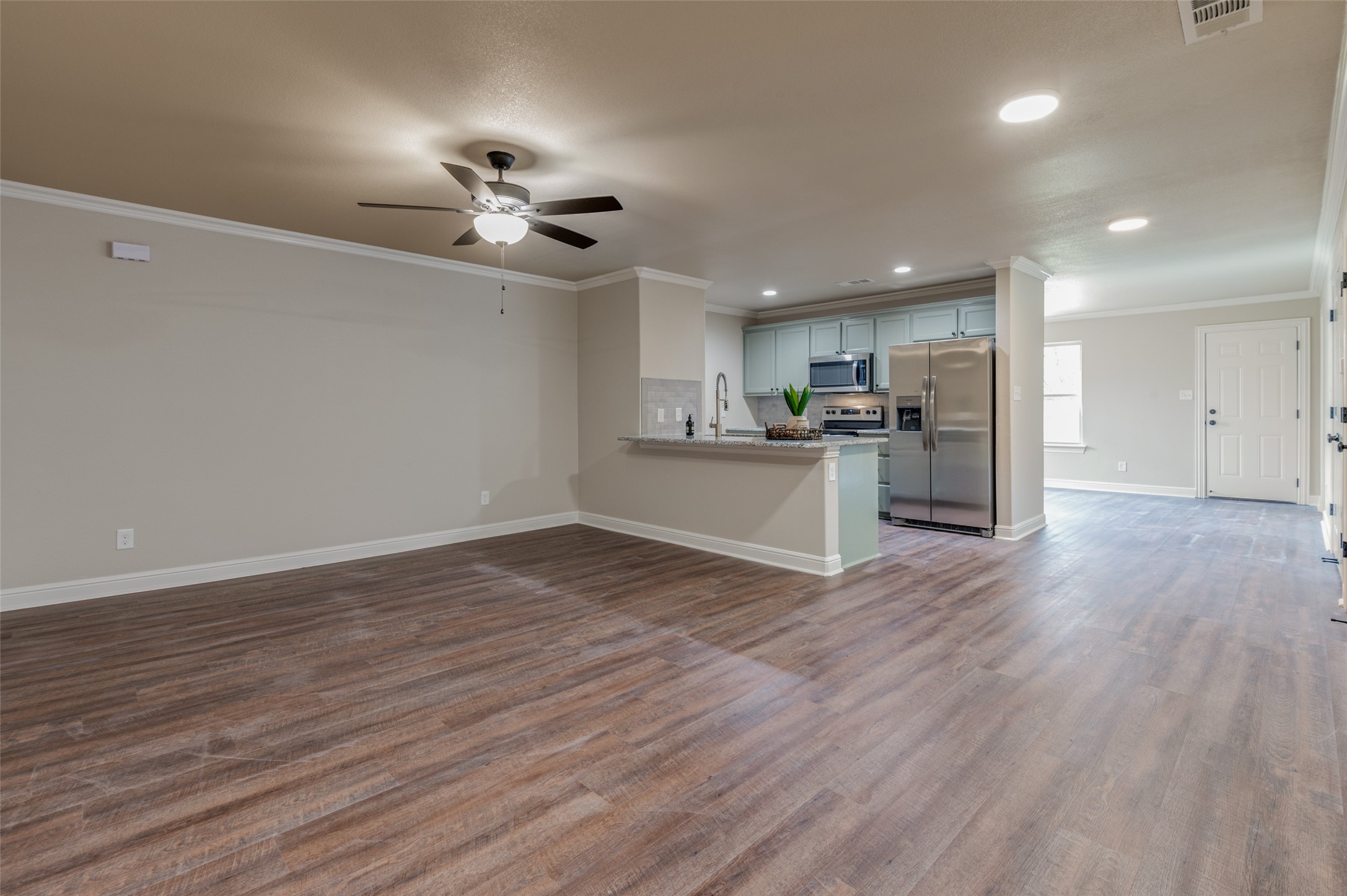 2208 N Hickory Street Sherman TX 75092