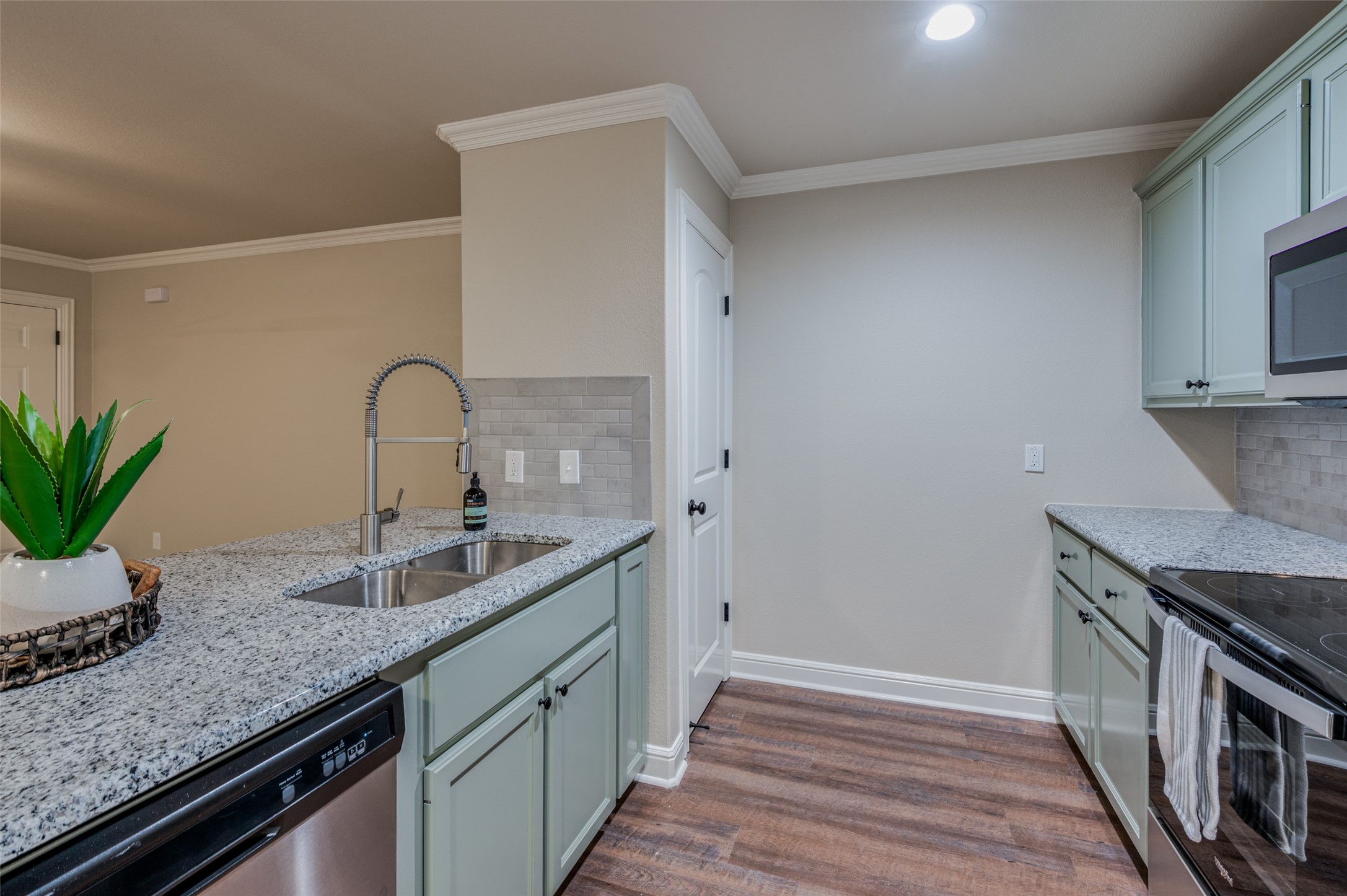 2208 N Hickory Street Sherman TX 75092