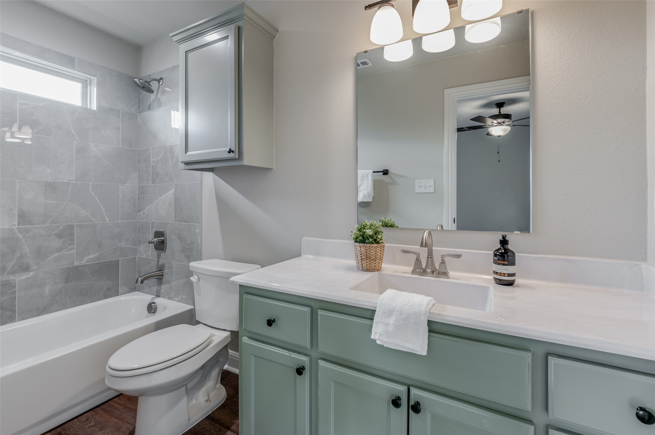 2208 N Hickory Street Sherman TX 75092