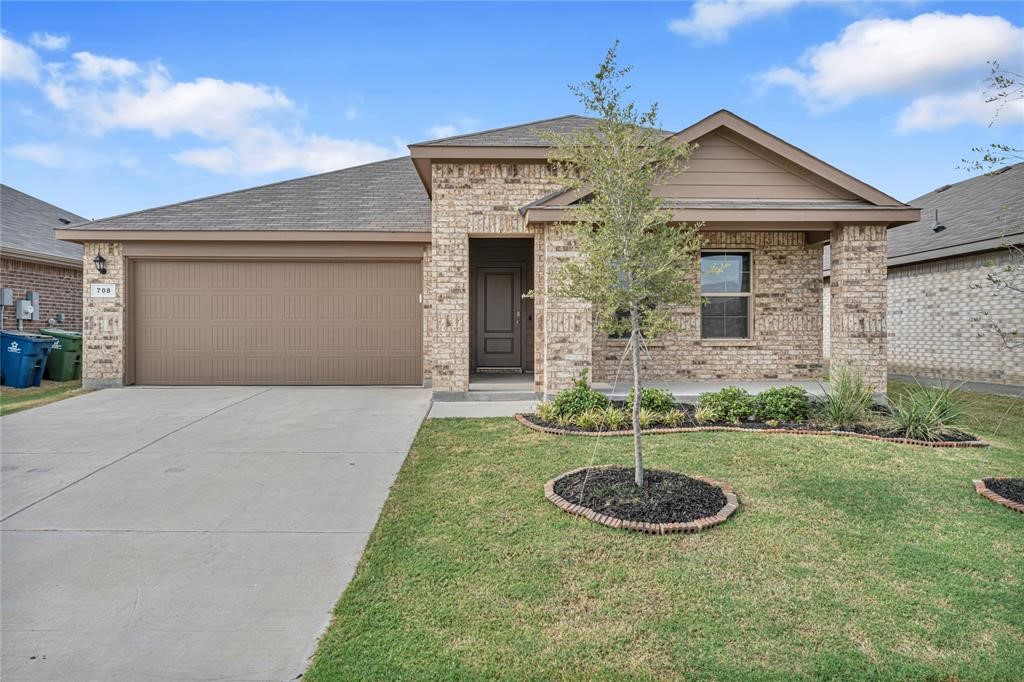 708 Basteen Lane Justin TX 76247