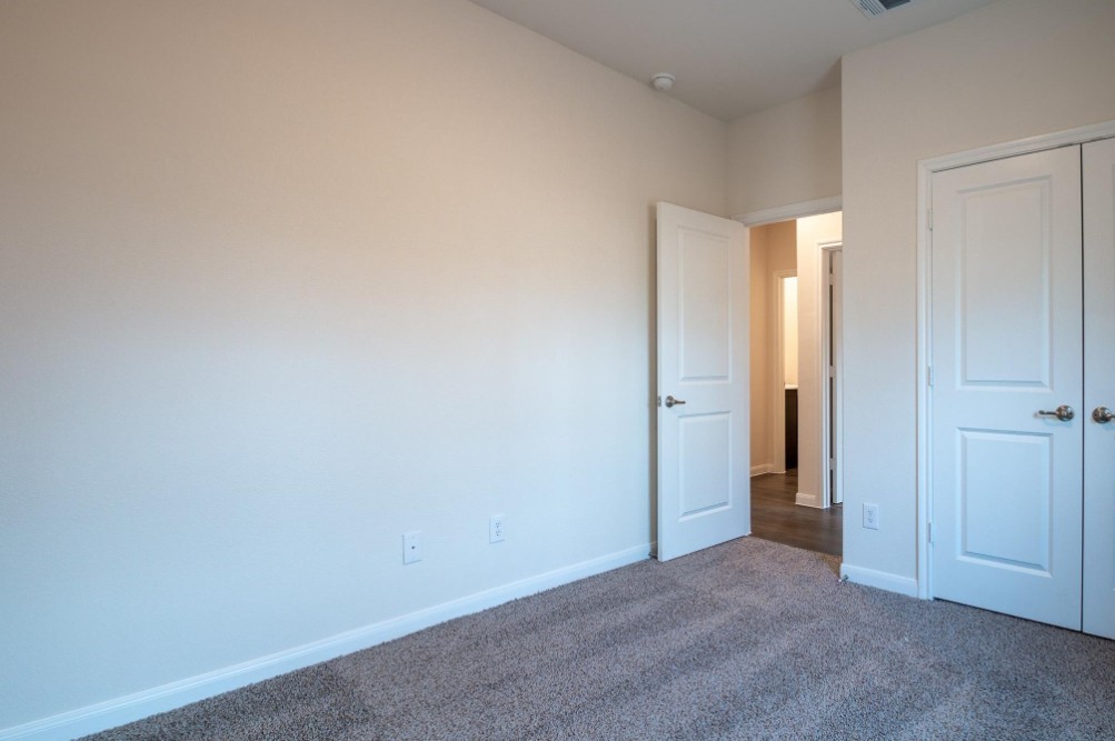 3936 Oak Creek Circle Denison TX 75020