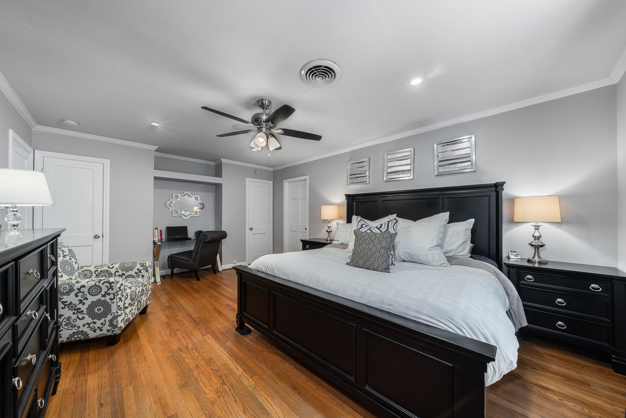 6455 Sondra Drive Dallas TX 75214