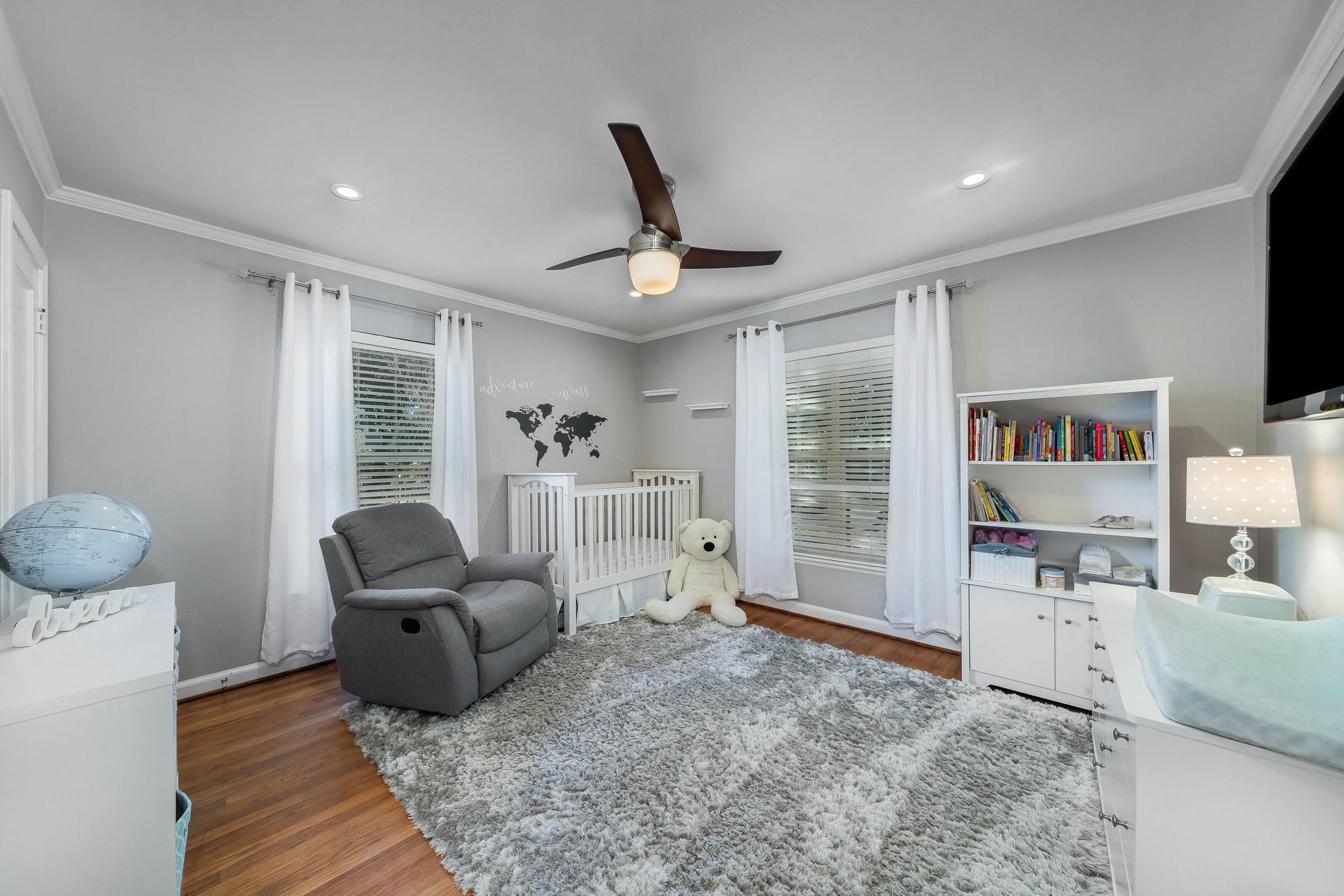 6455 Sondra Drive Dallas TX 75214