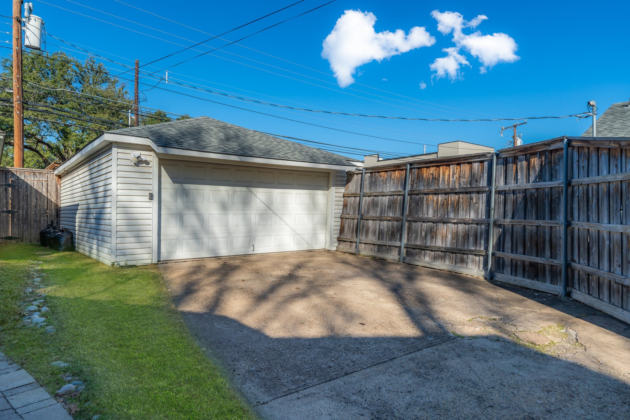 6455 Sondra Drive Dallas TX 75214