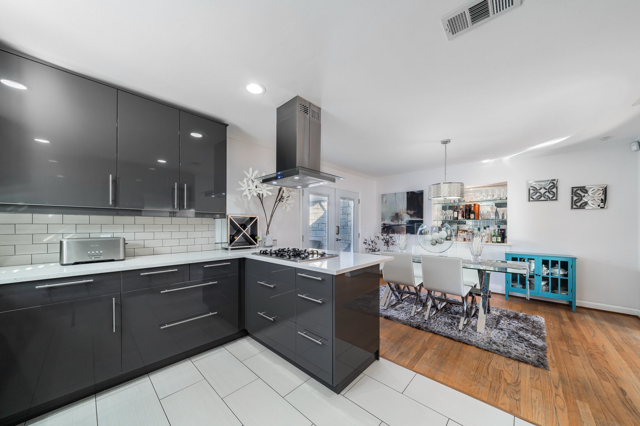 6455 Sondra Drive Dallas TX 75214