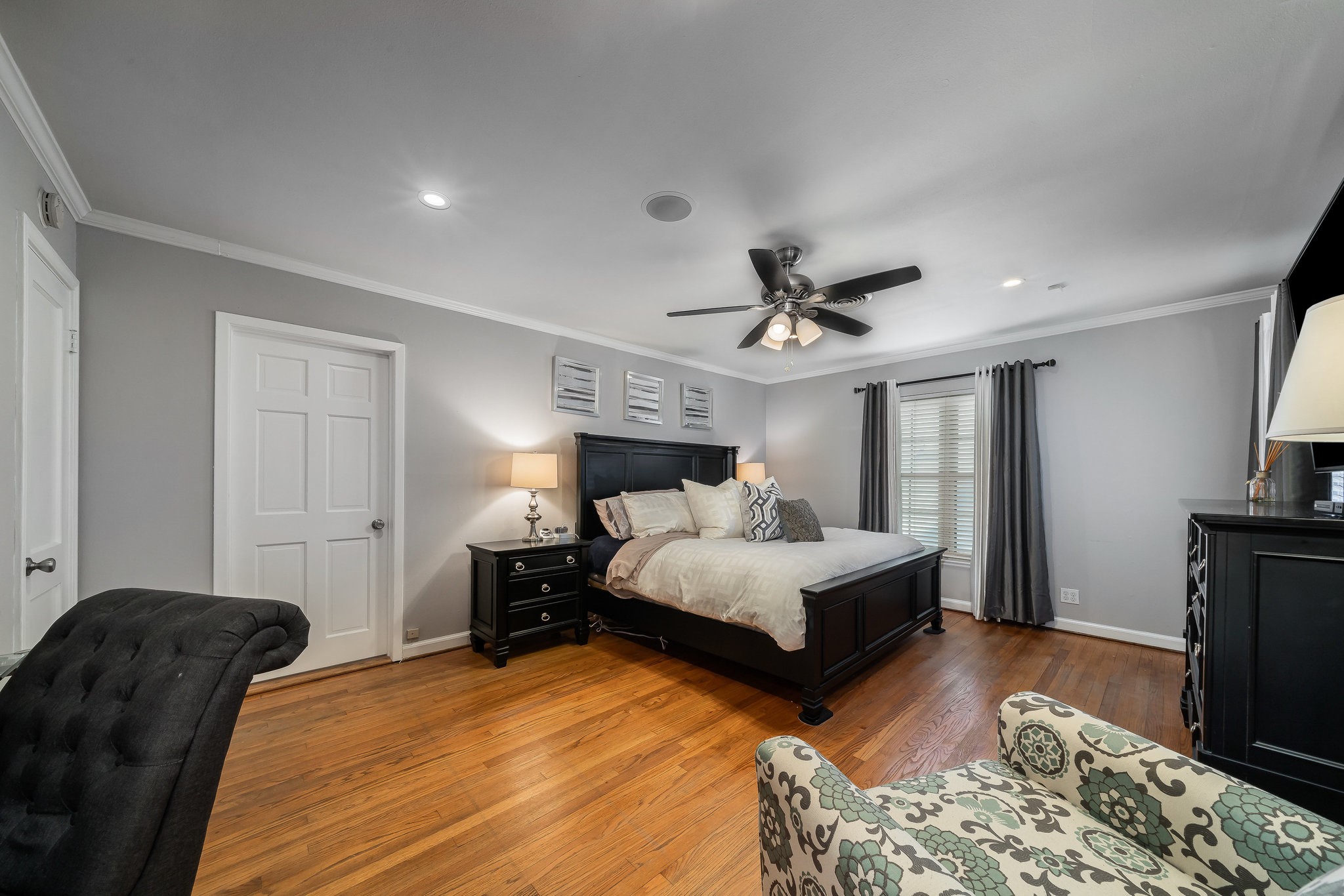 6455 Sondra Drive Dallas TX 75214