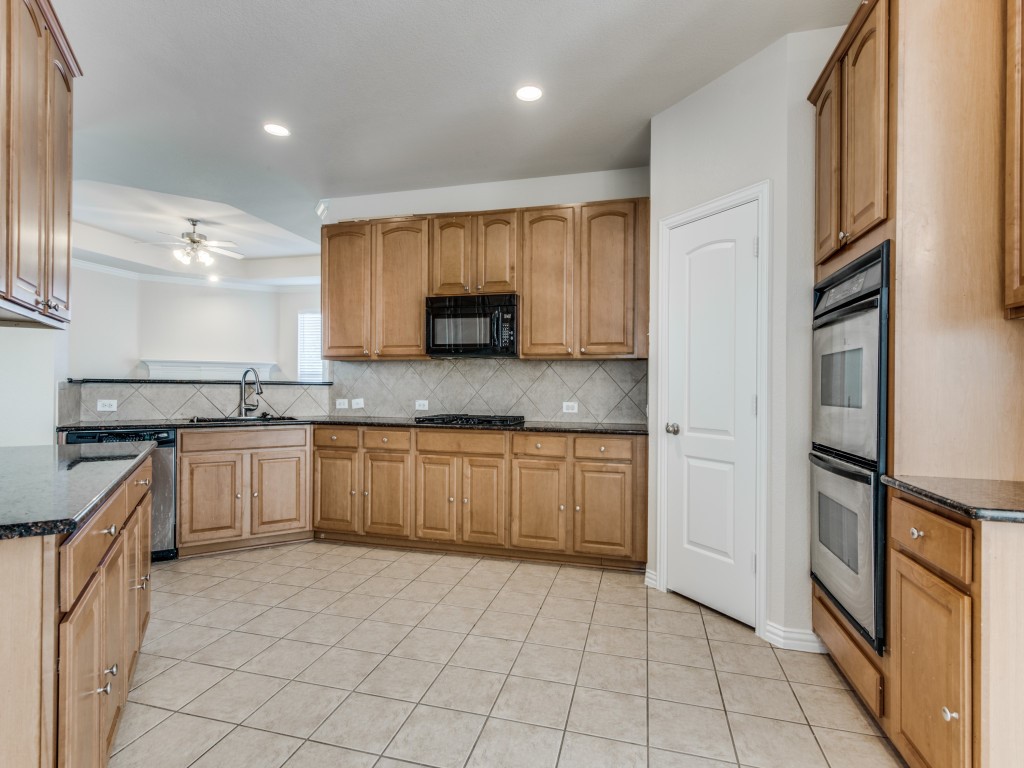 1901 Templegate Drive Mckinney TX 75072