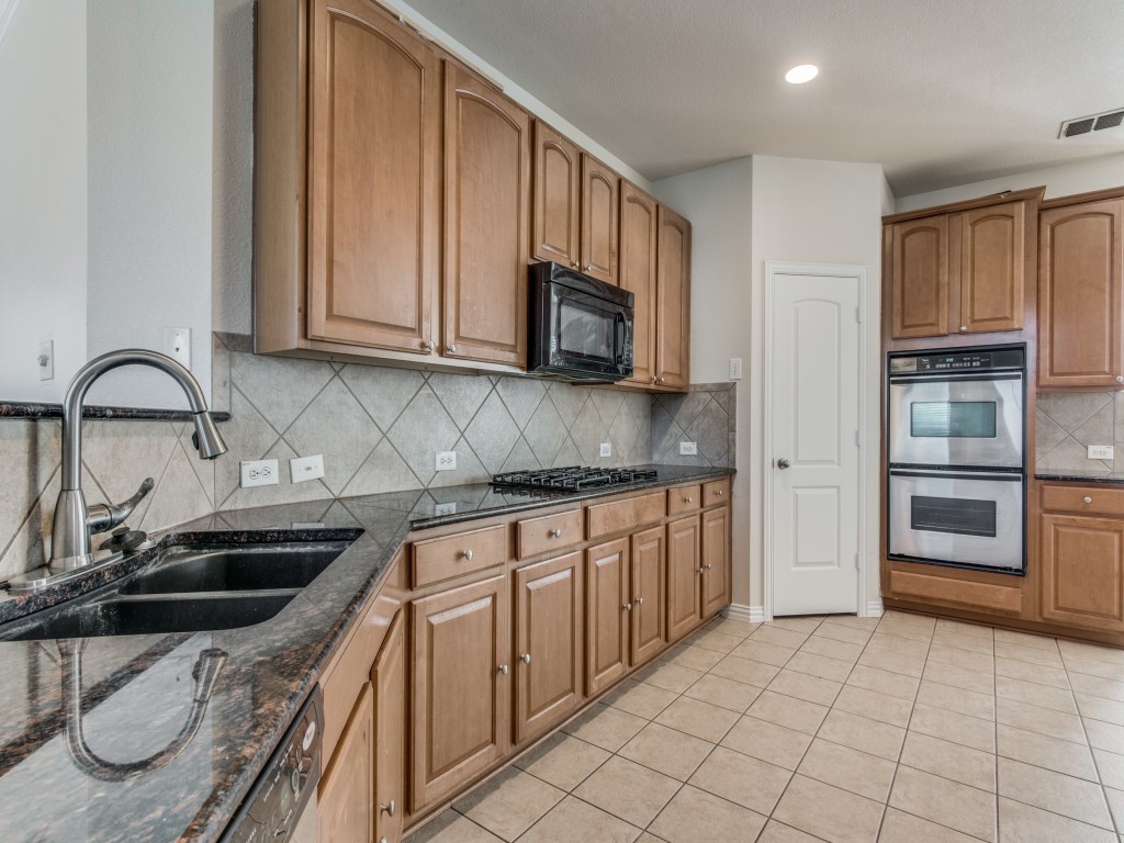 1901 Templegate Drive Mckinney TX 75072