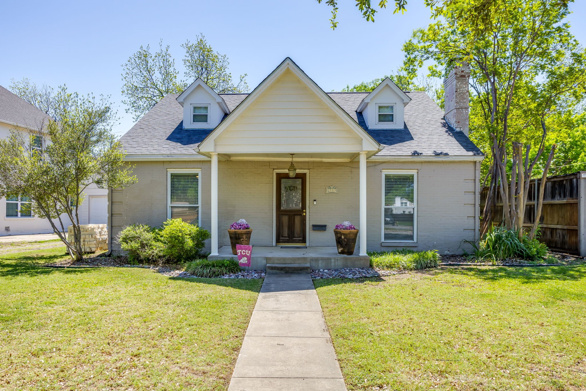 2809 Benbrook Boulevard Fort Worth TX 76109