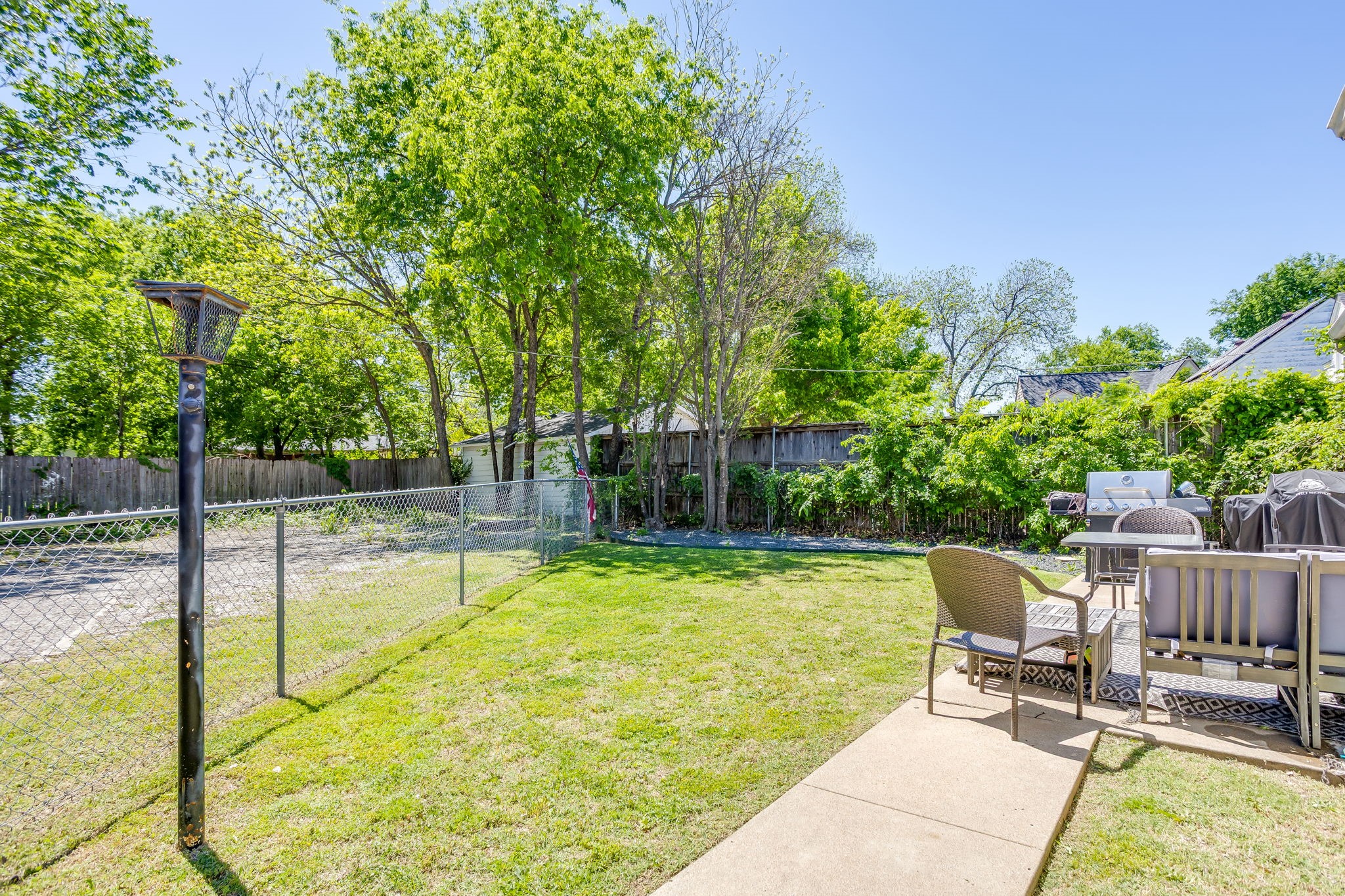 2809 Benbrook Boulevard Fort Worth TX 76109