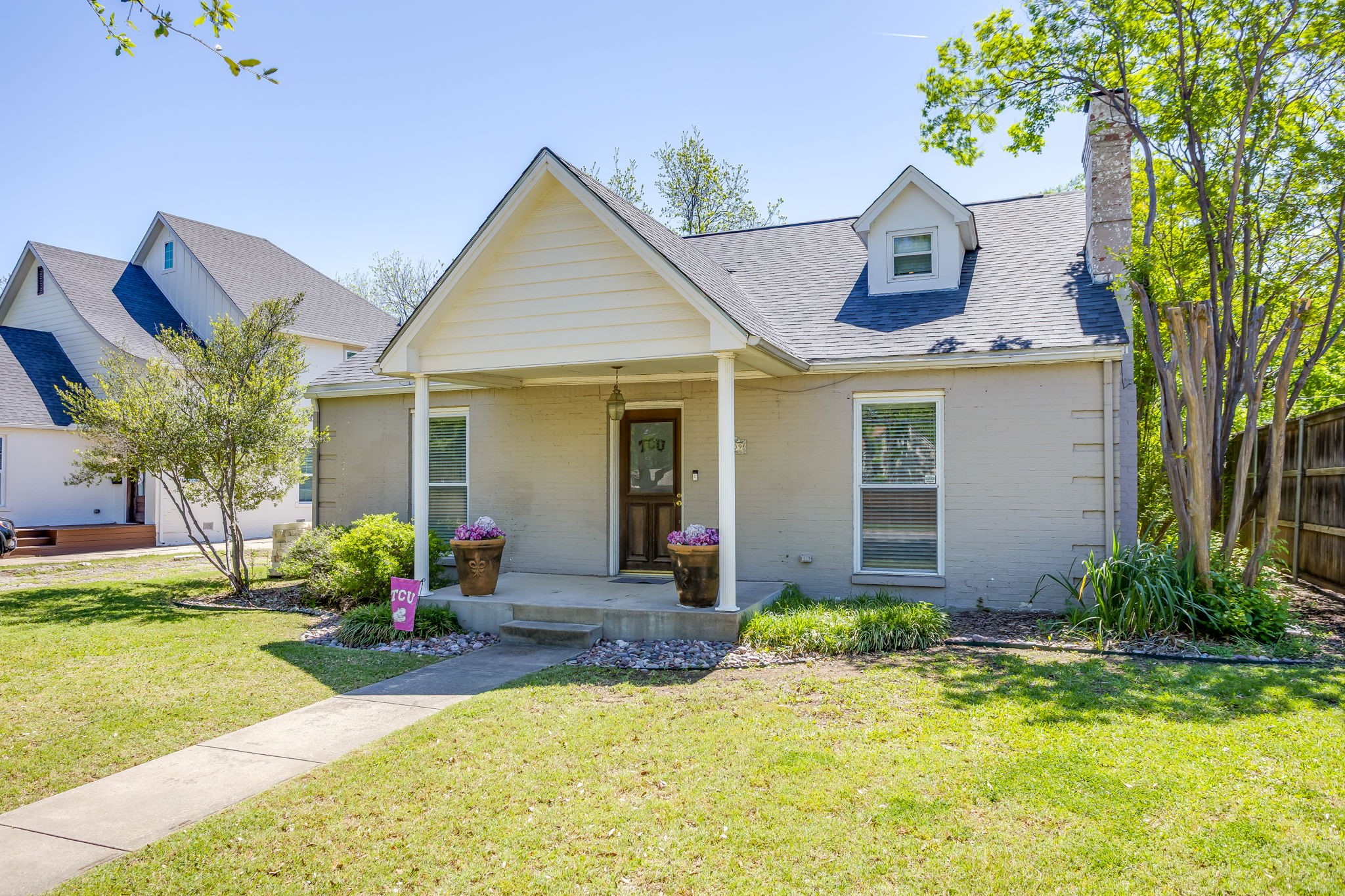 2809 Benbrook Boulevard Fort Worth TX 76109