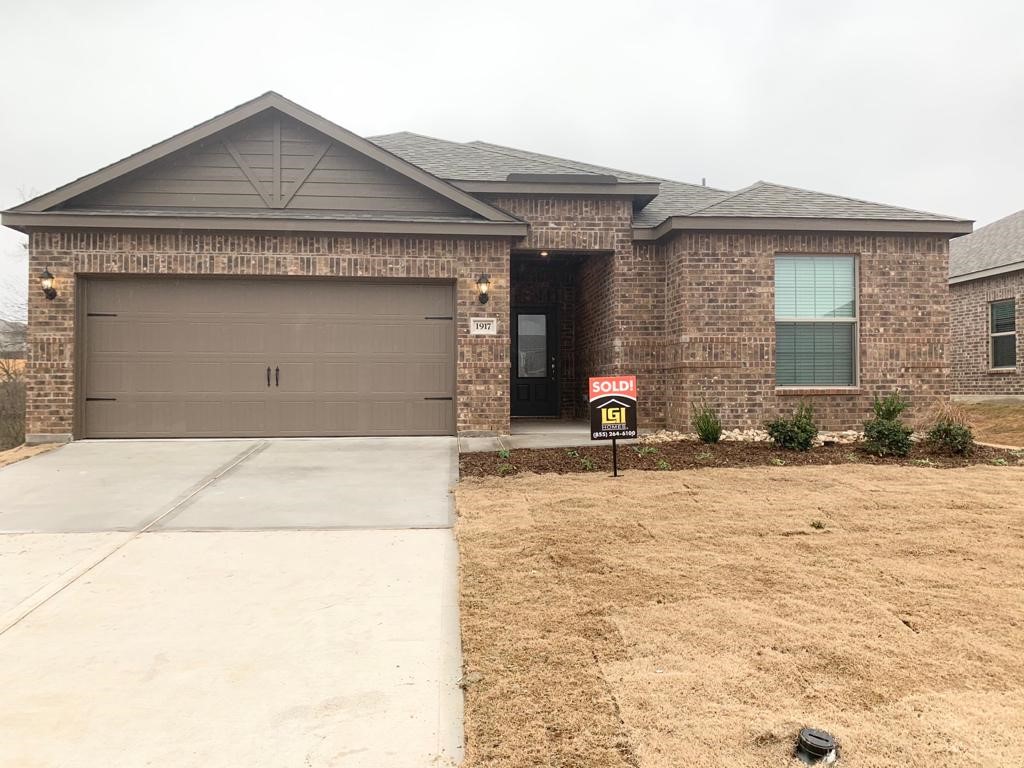 1917 Lilac Drive Princeton TX 75407