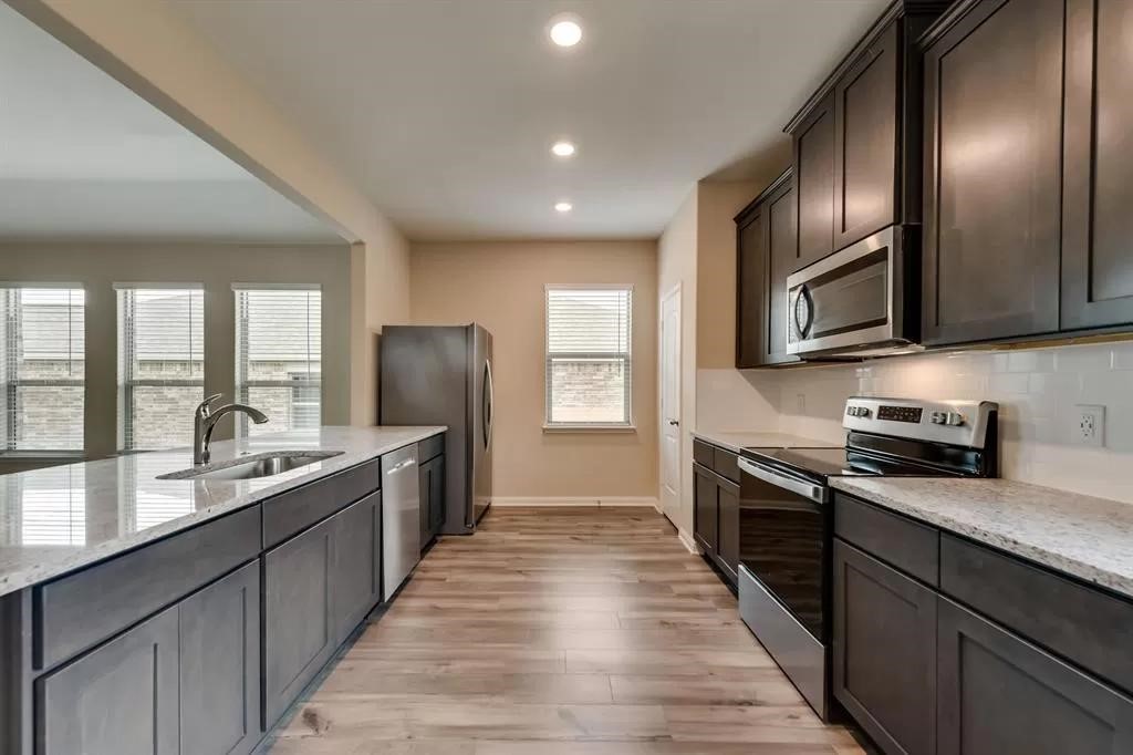 1917 Lilac Drive Princeton TX 75407