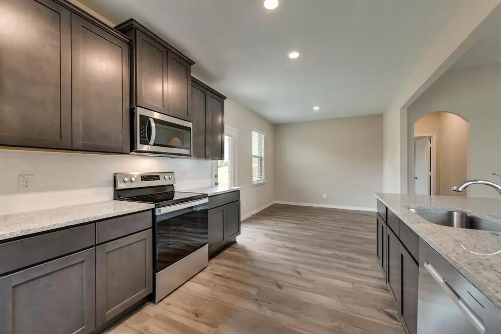 1917 Lilac Drive Princeton TX 75407