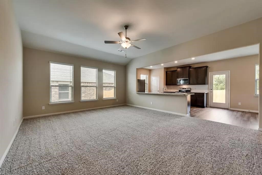 1917 Lilac Drive Princeton TX 75407