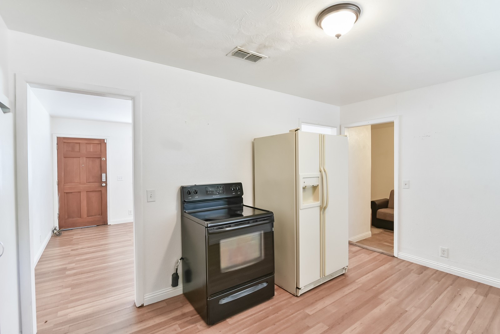 344 NW Renfro Street Burleson TX 76028