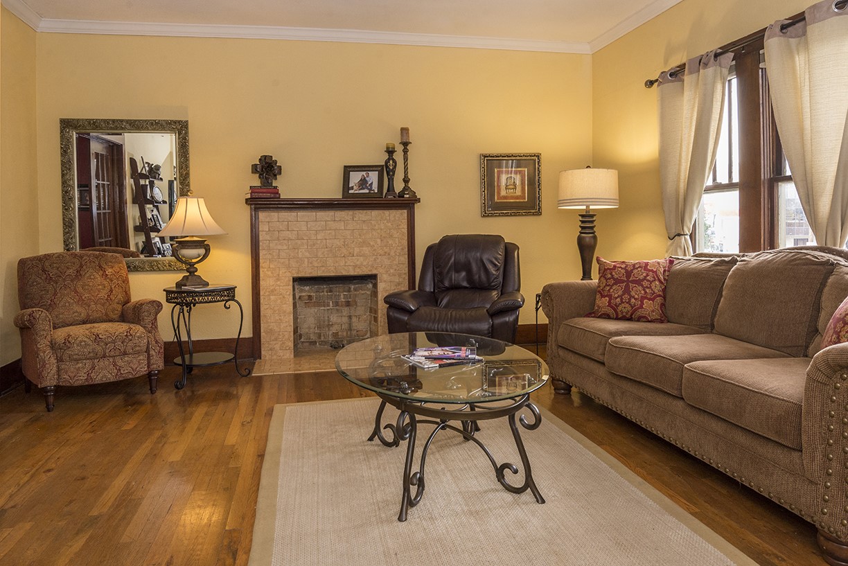 2241 W Rosedale Street S Fort Worth TX 76110