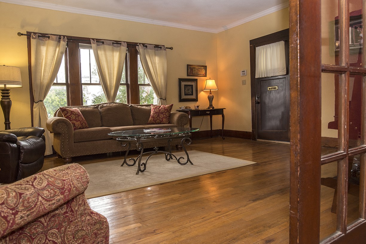 2241 W Rosedale Street S Fort Worth TX 76110