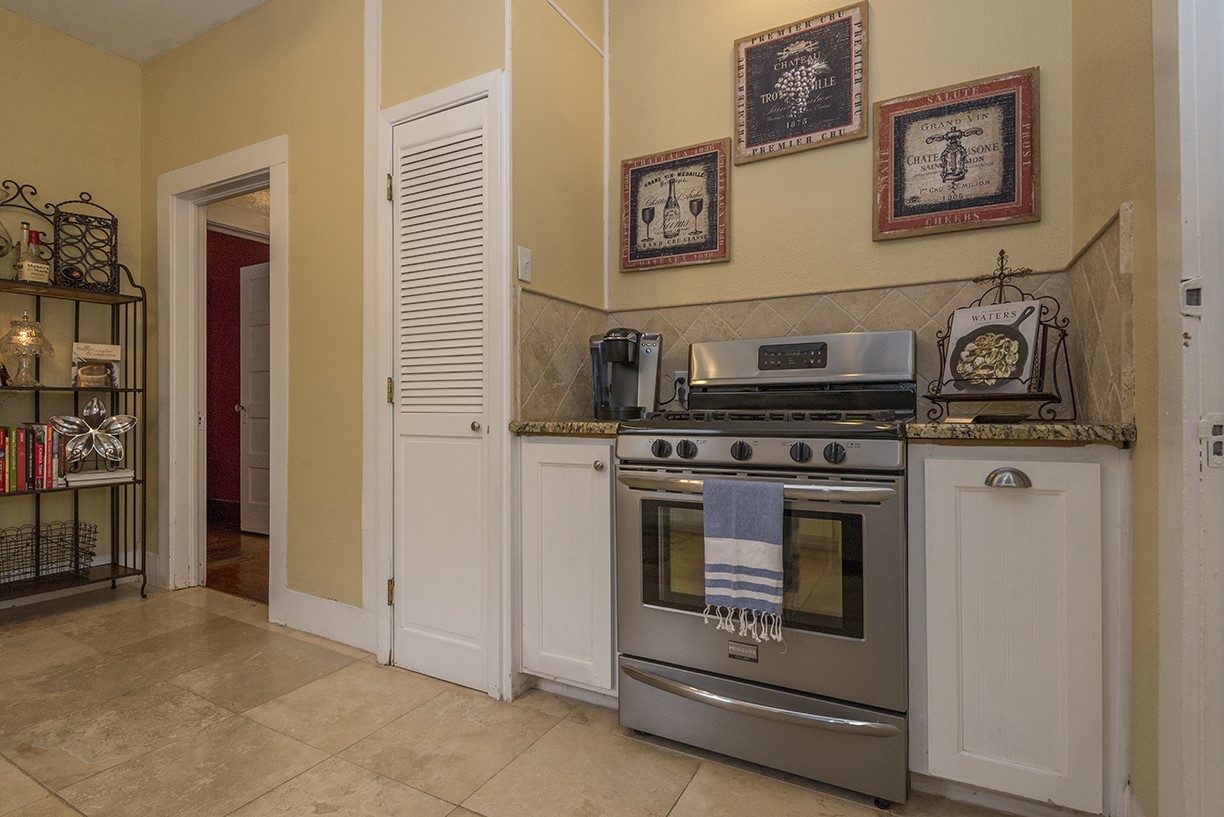 2241 W Rosedale Street S Fort Worth TX 76110