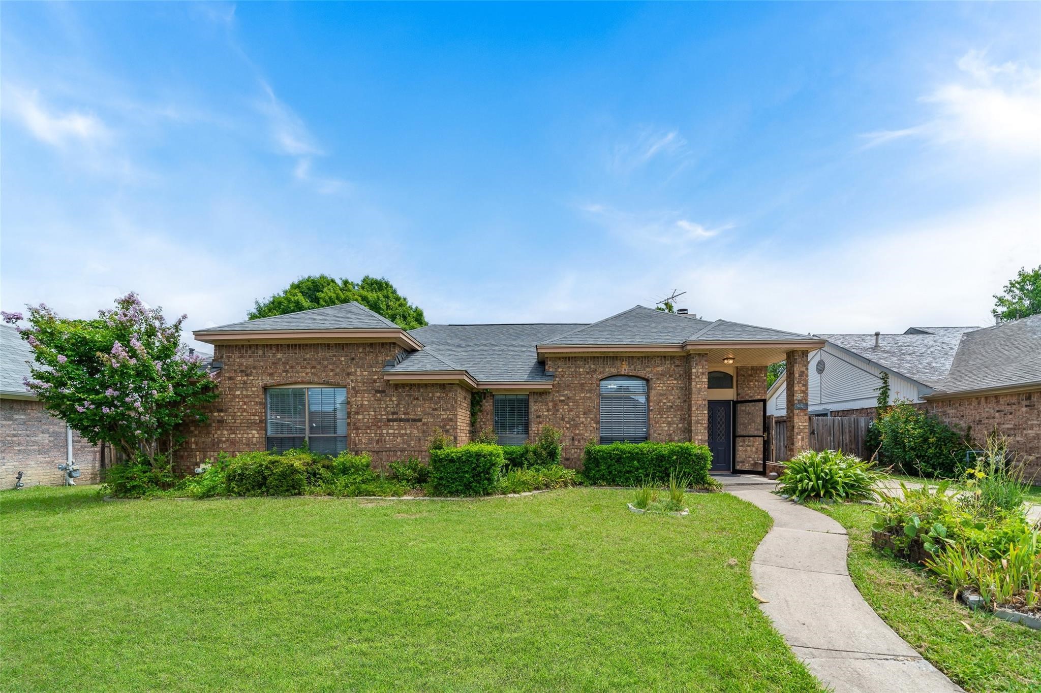6310 Azalea Drive Rowlett TX 75089