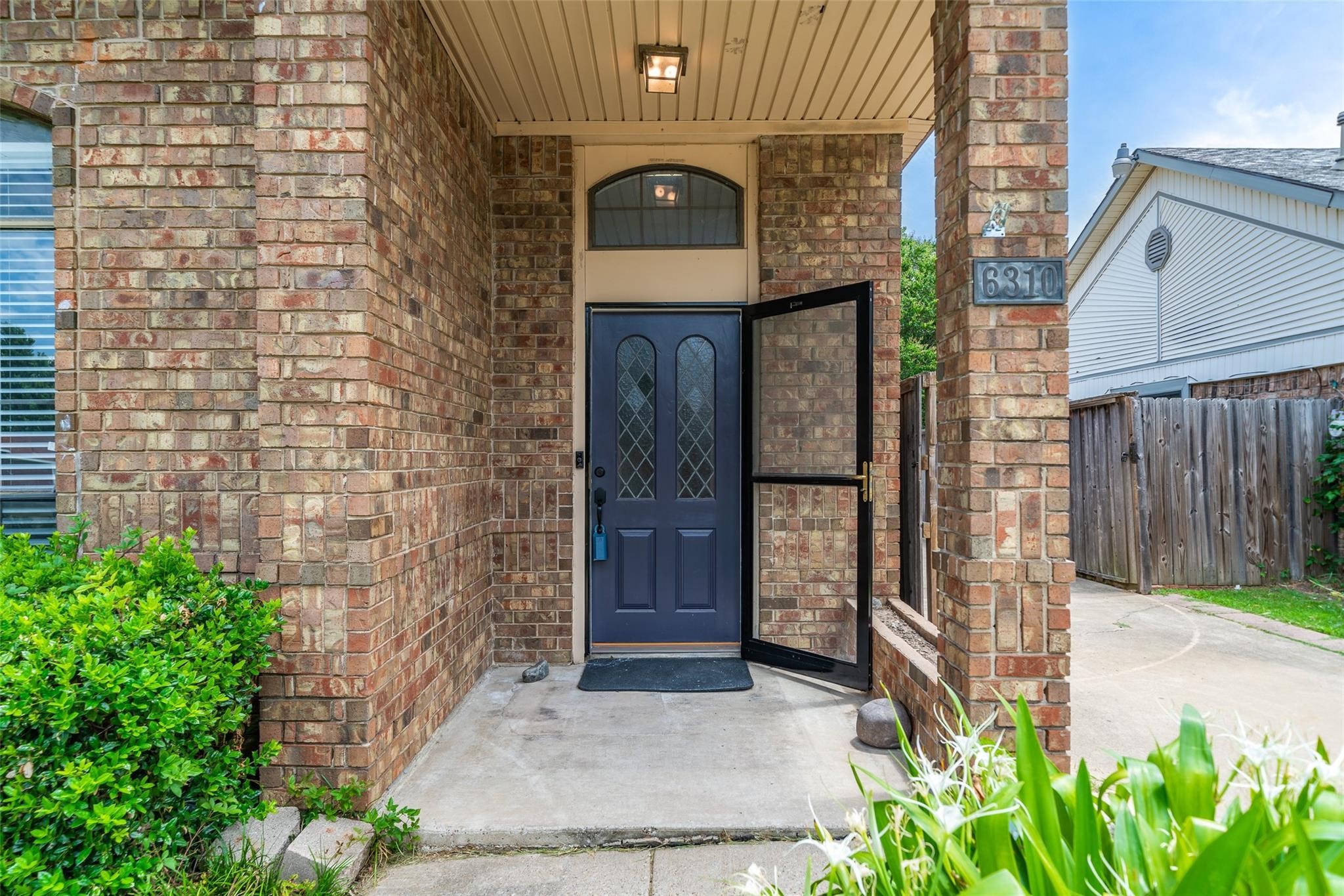 6310 Azalea Drive Rowlett TX 75089