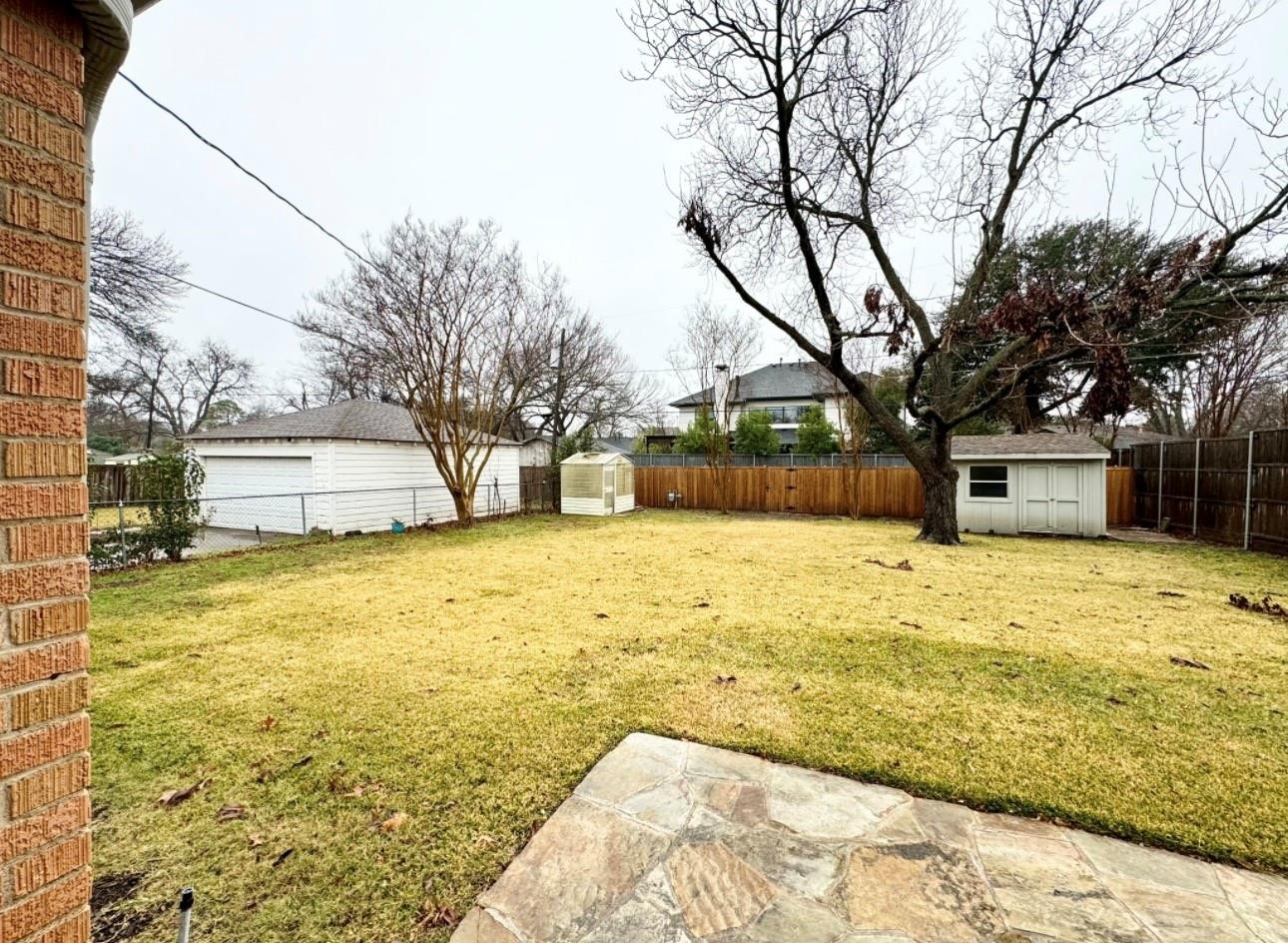515 Bondstone Drive Dallas TX 75218