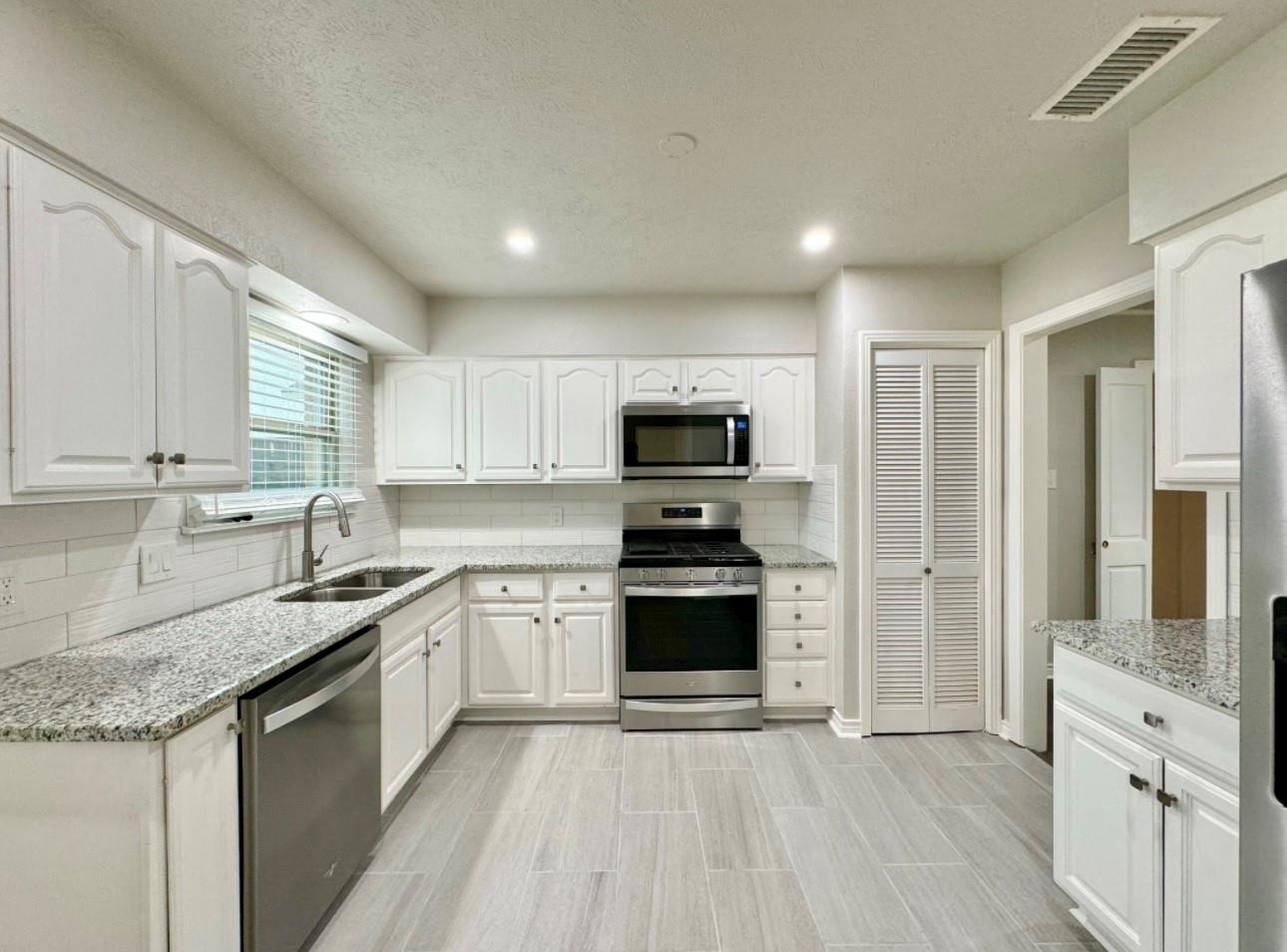 515 Bondstone Drive Dallas TX 75218
