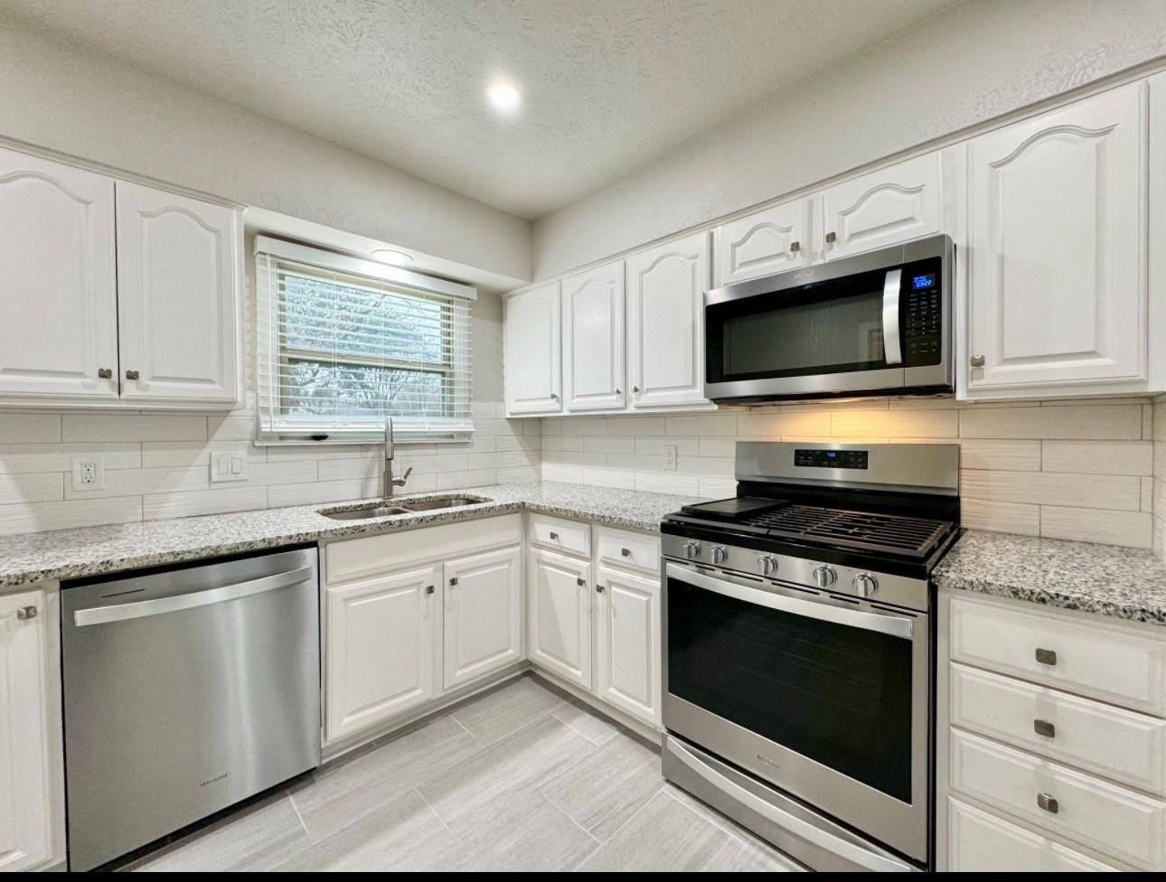 515 Bondstone Drive Dallas TX 75218