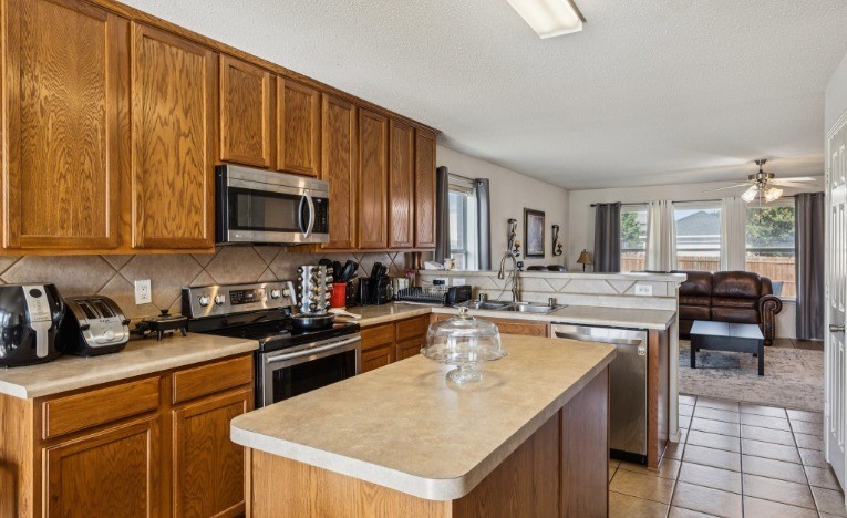 1609 Brandon Drive Royse City TX 75189
