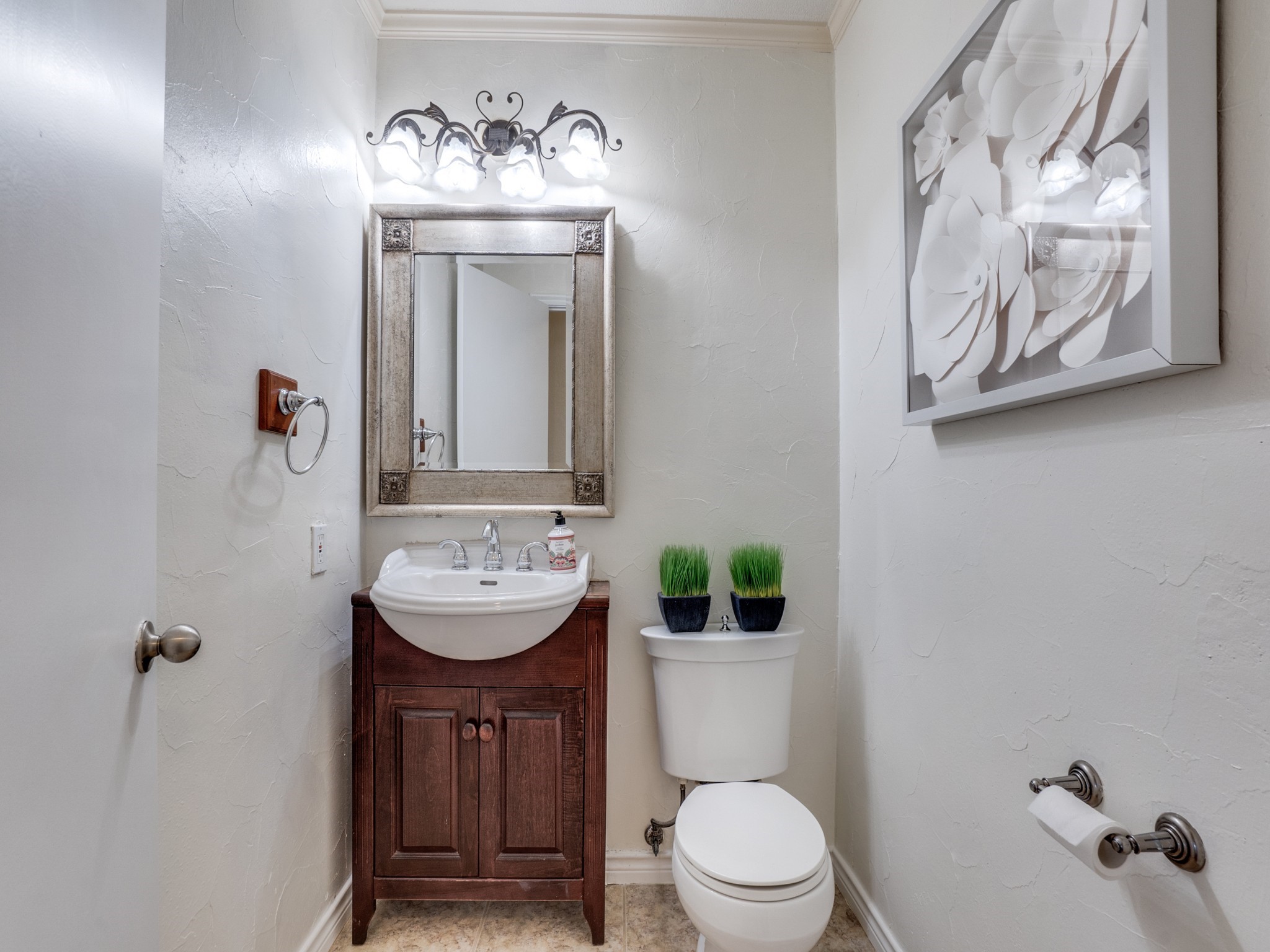 6106 Meadowcrest Drive Dallas TX 75230