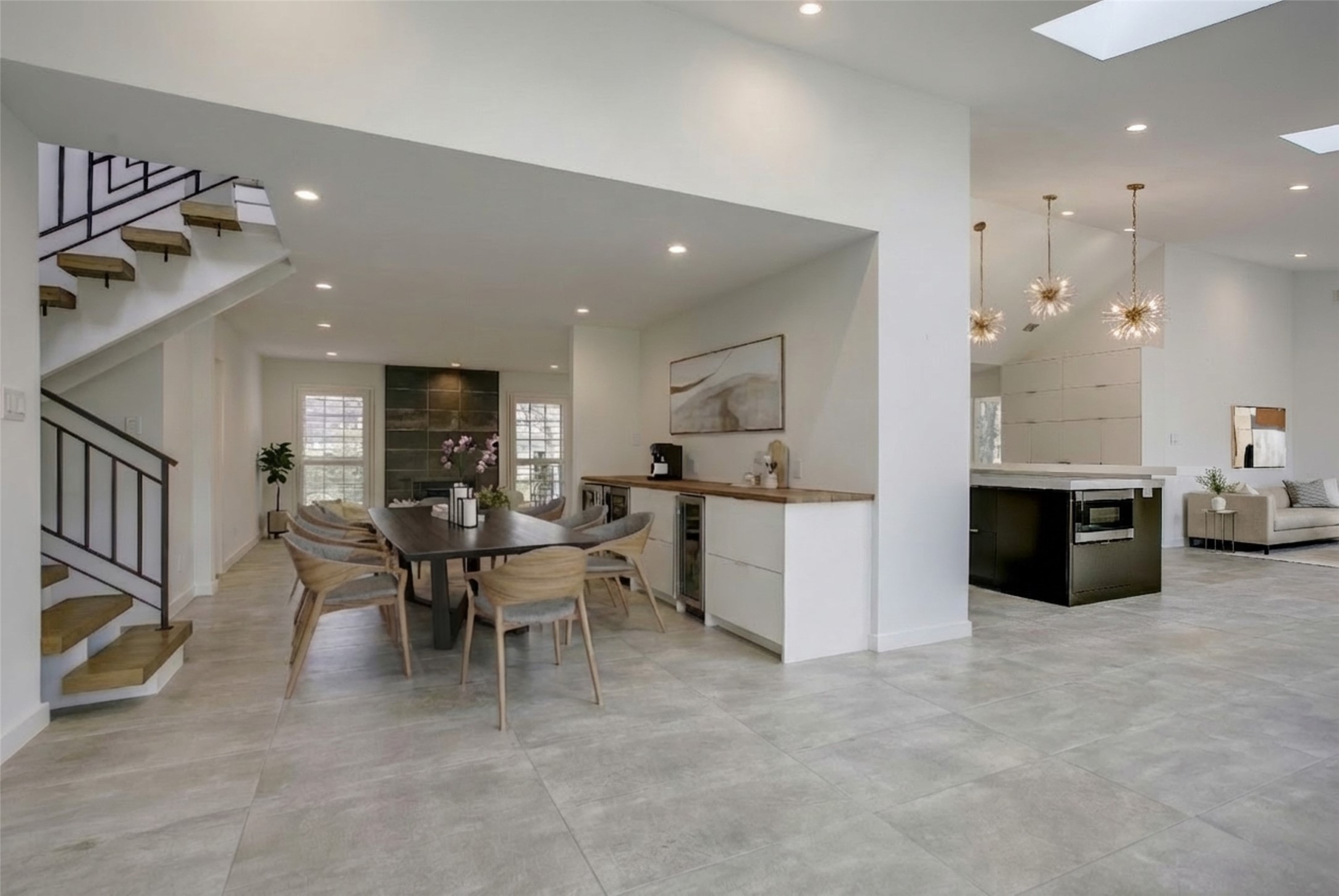 2045 Marydale Drive Dallas TX 75208