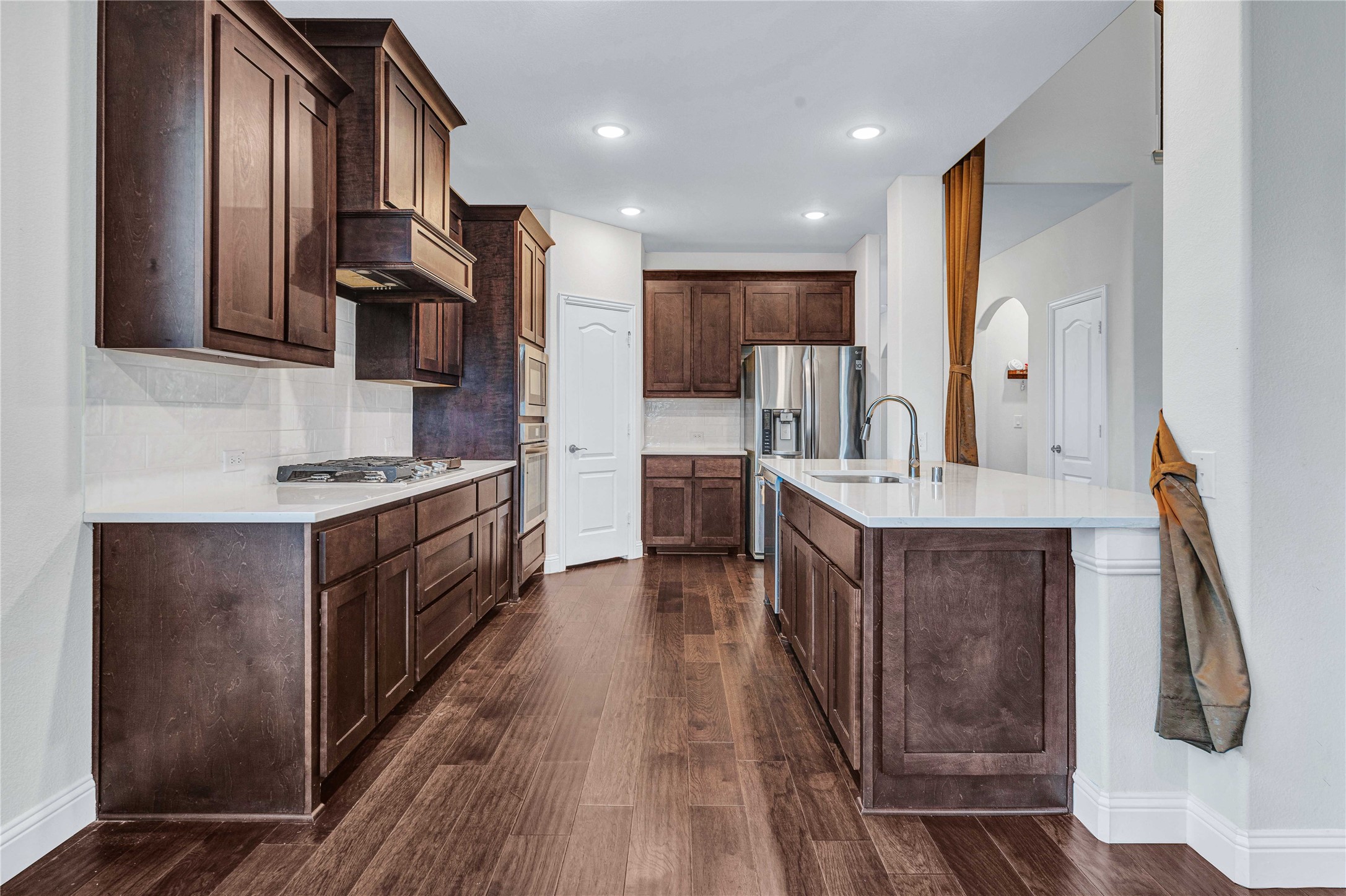 1228 Arrowwood Drive Aubrey TX 76227