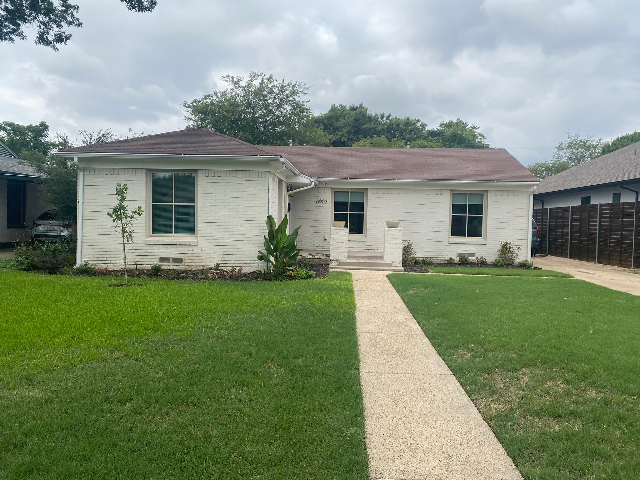 6903 Kenwell Street Dallas TX 75209