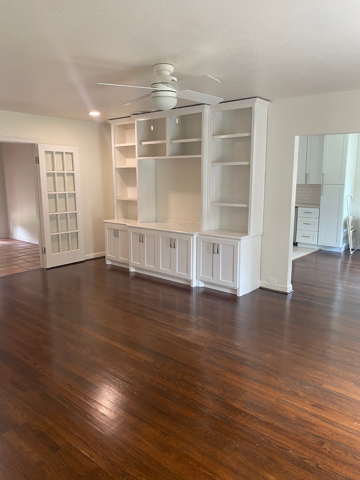 6903 Kenwell Street Dallas TX 75209