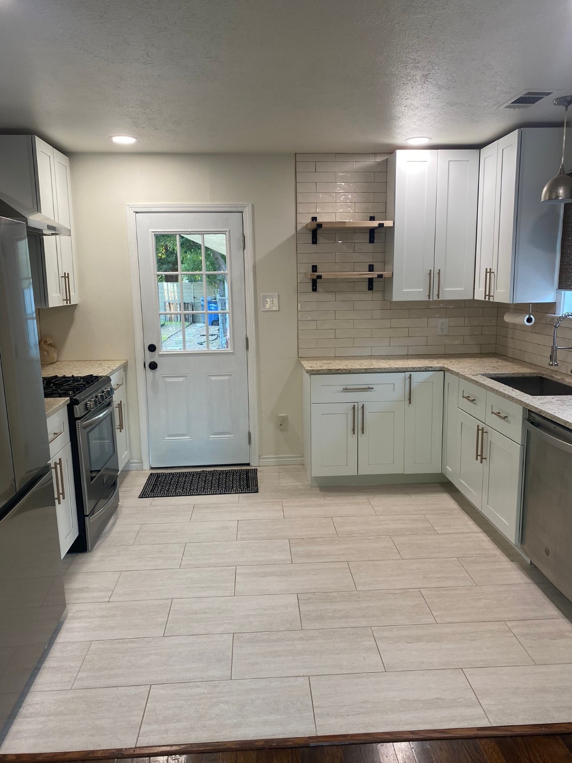 6903 Kenwell Street Dallas TX 75209