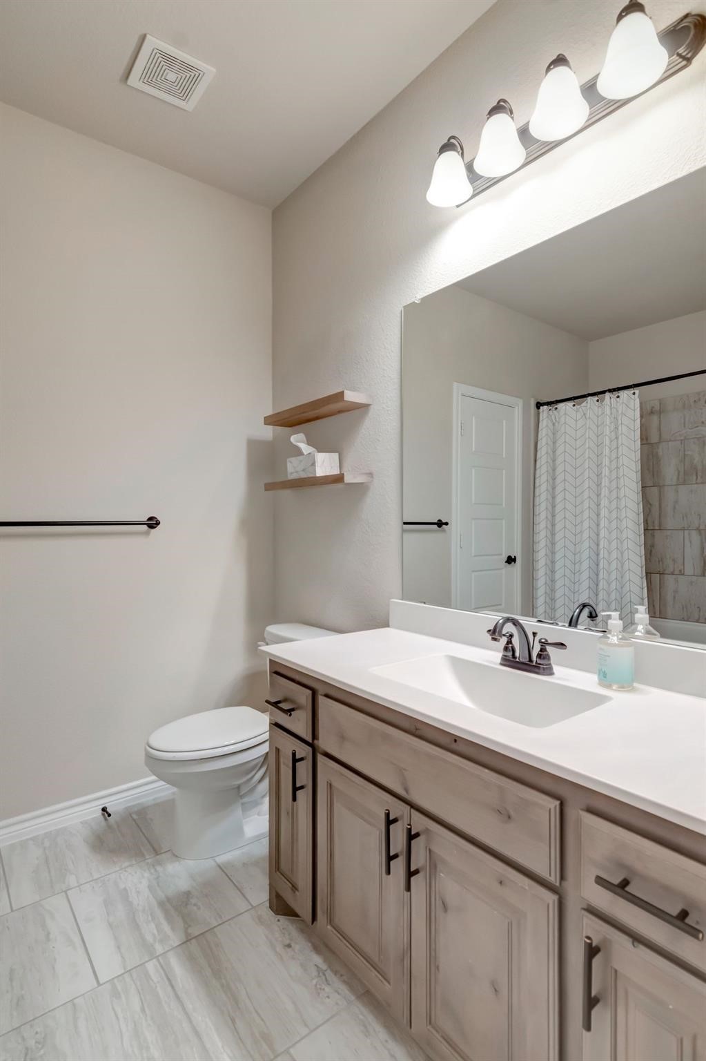 324 Sugar Creek Lane Saginaw TX 76131