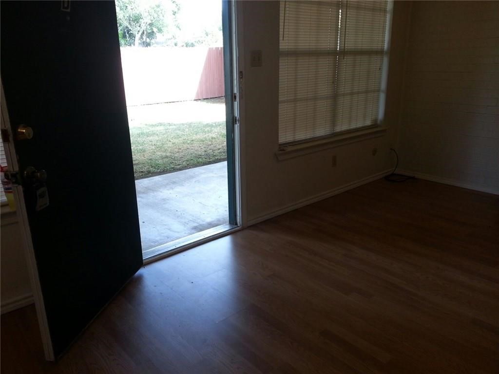 1724 W Sanford Street Arlington TX 76012
